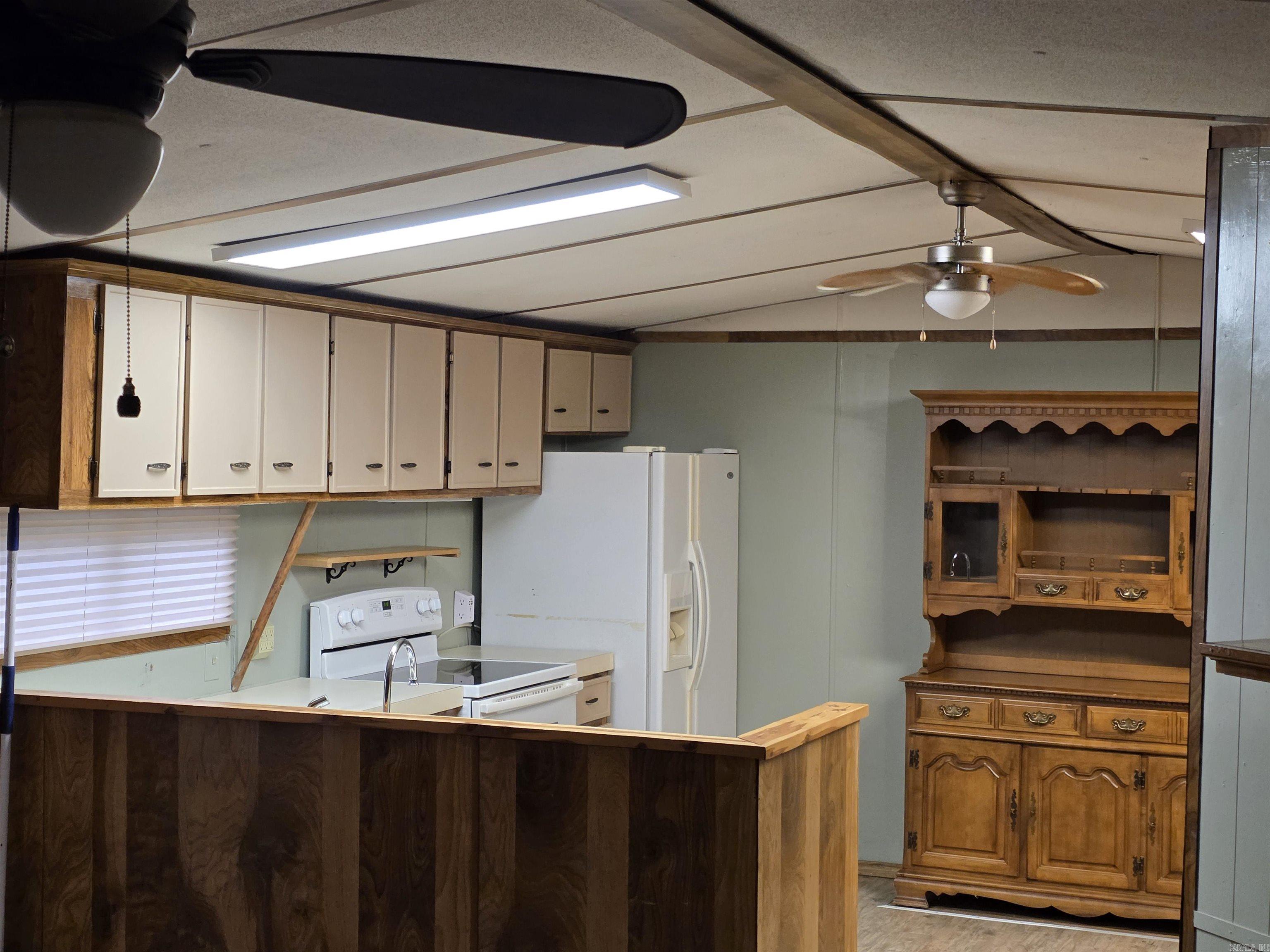 109 West Boundary  Mena, AR