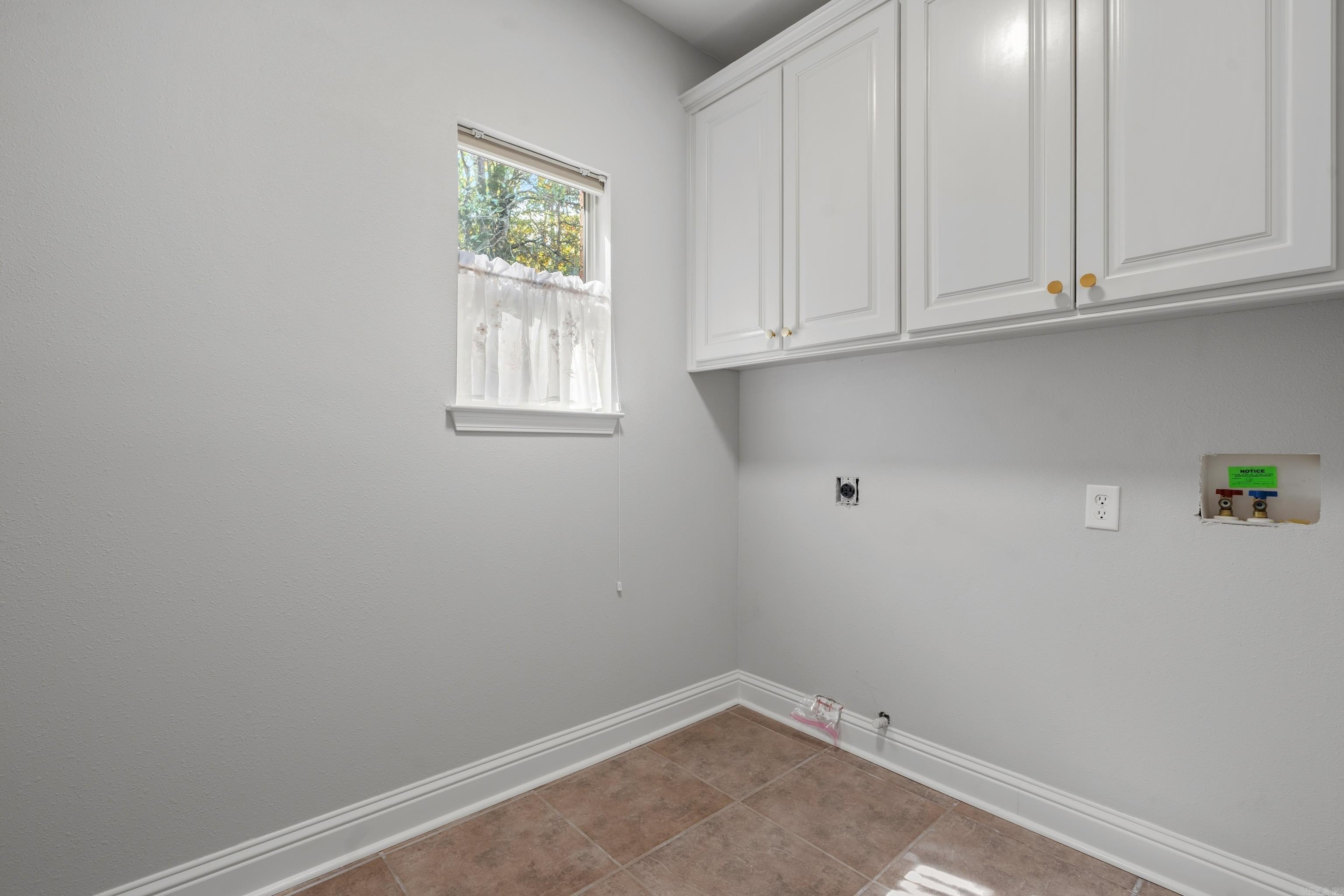 121 Burchwood Bay Cove Hot Springs, AR 71913-6787