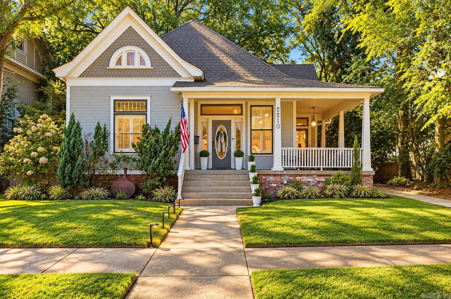 2210 S Izard Street — exterior