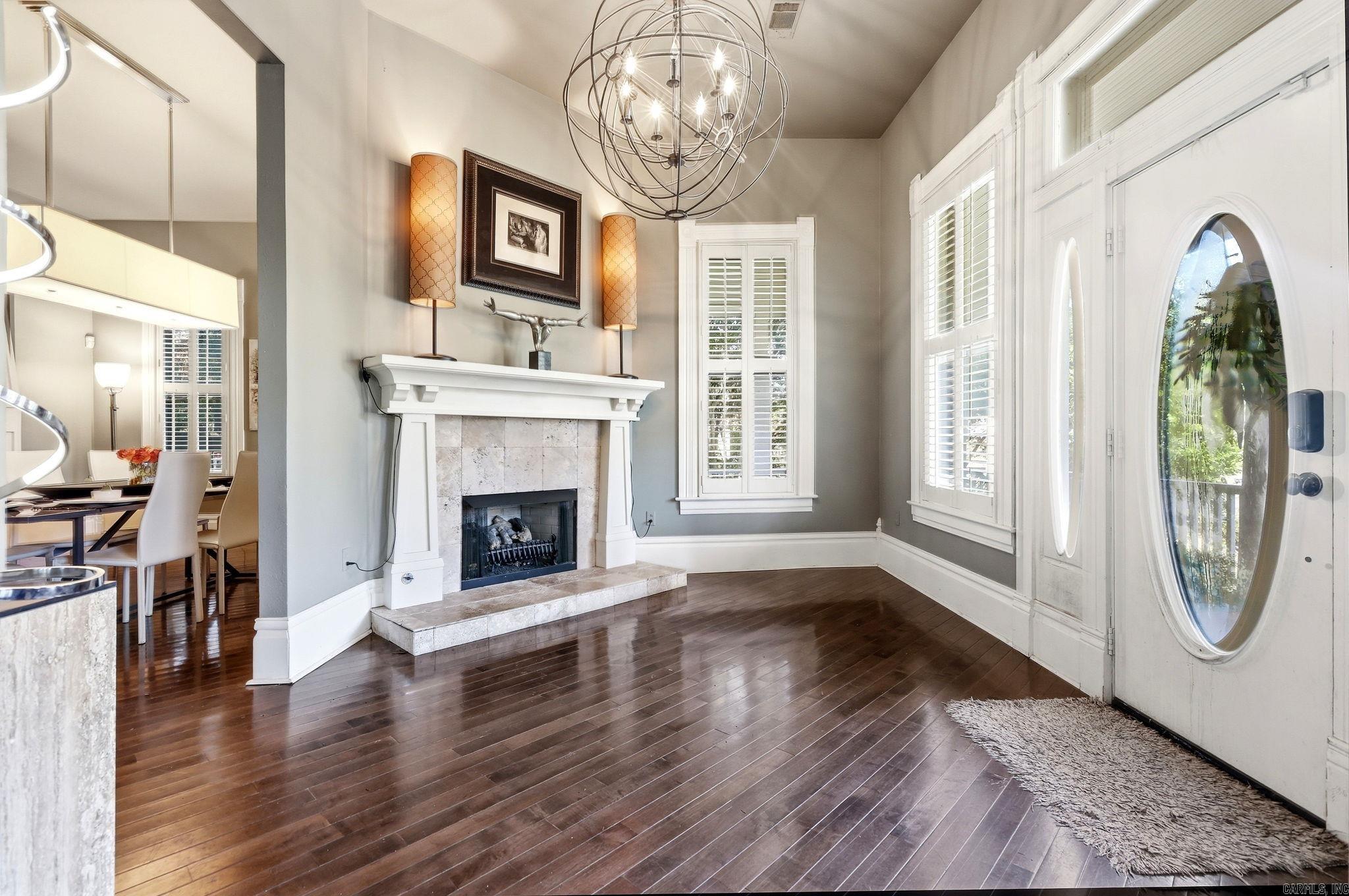 2210 S Izard Street Little Rock, AR 72206