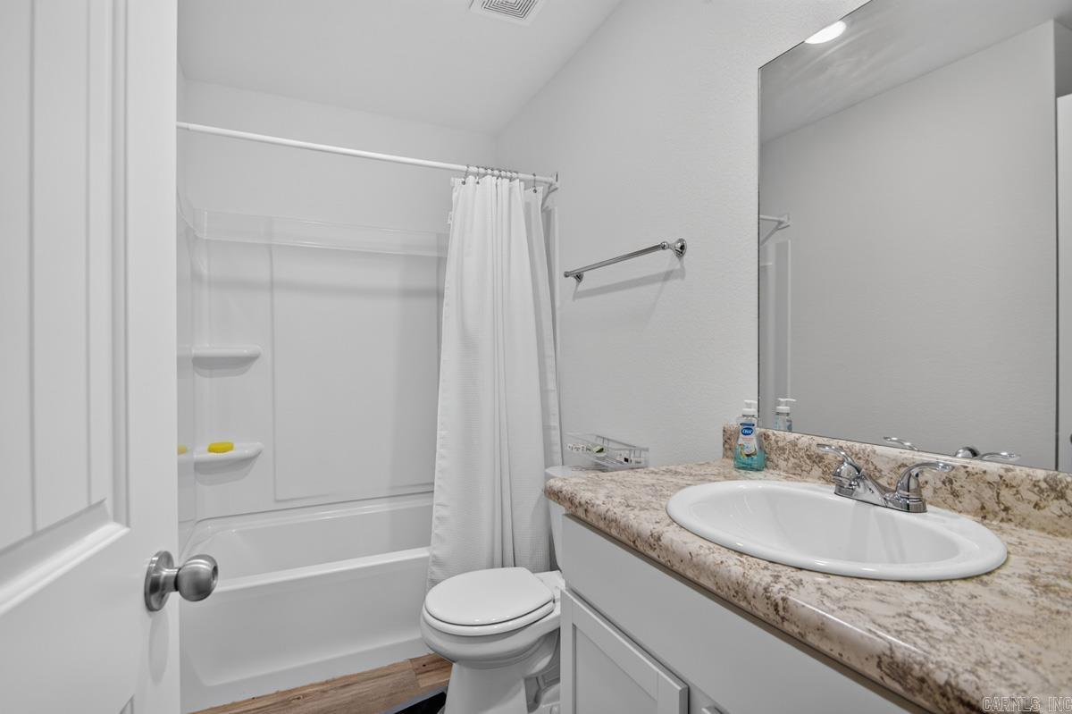 13040 River Creek Lane  Hensley, AR