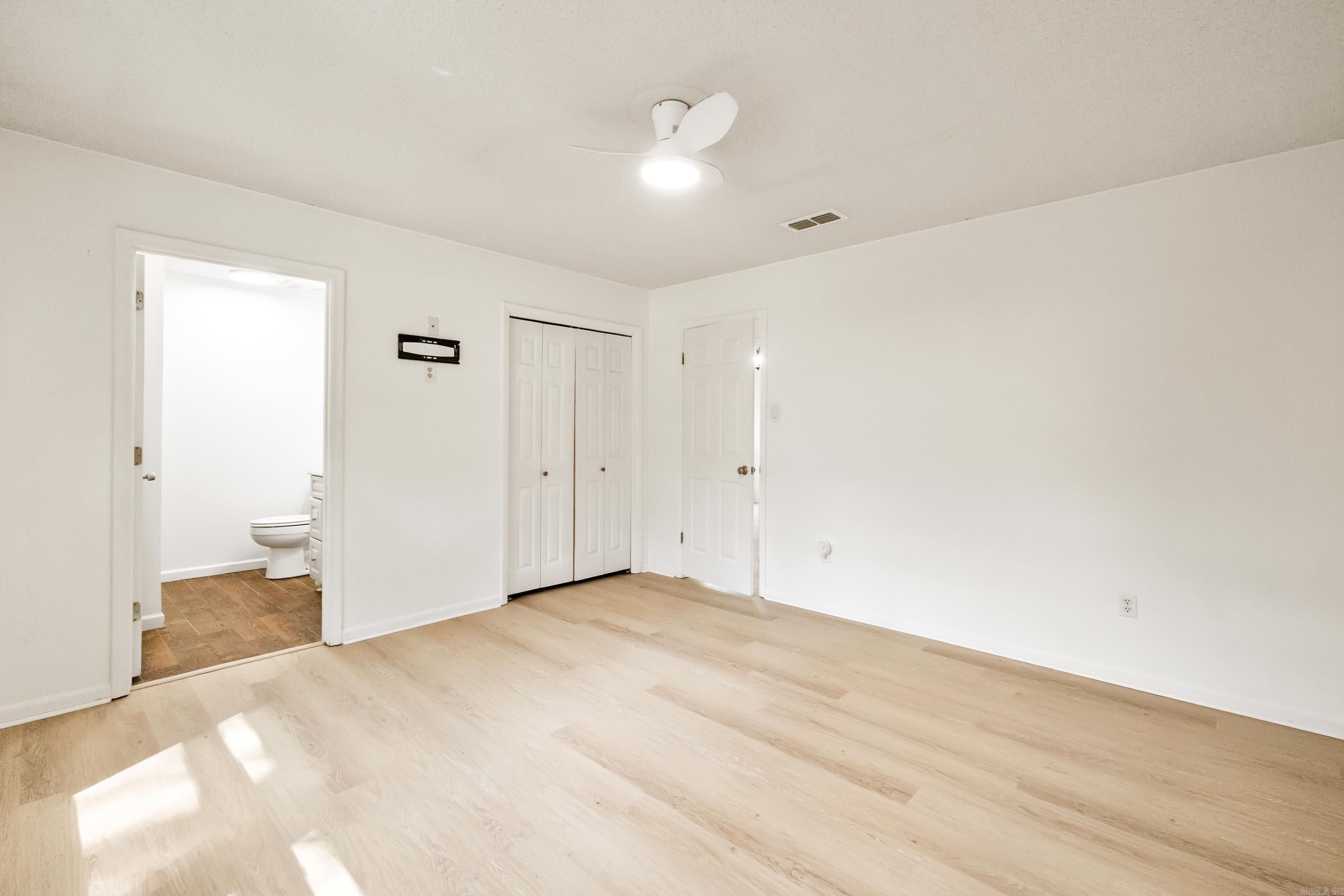 2711 Janet  Benton, AR