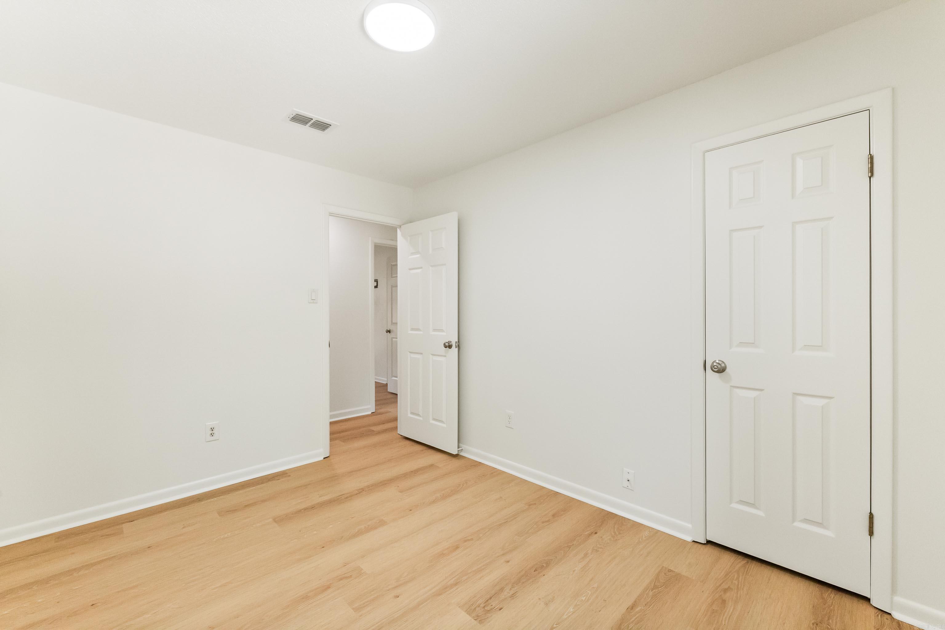 2711 Janet  Benton, AR