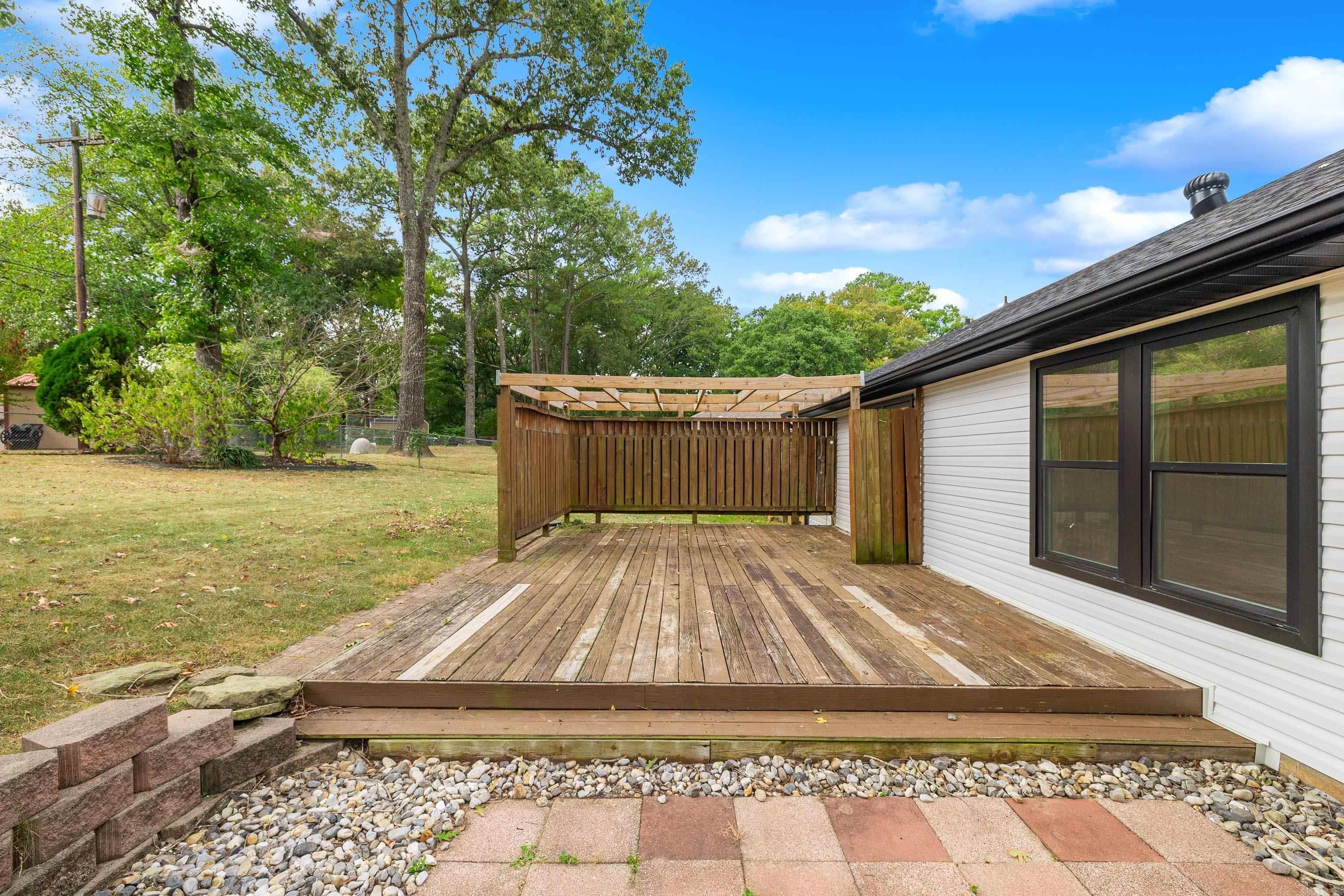 2711 Janet  Benton, AR