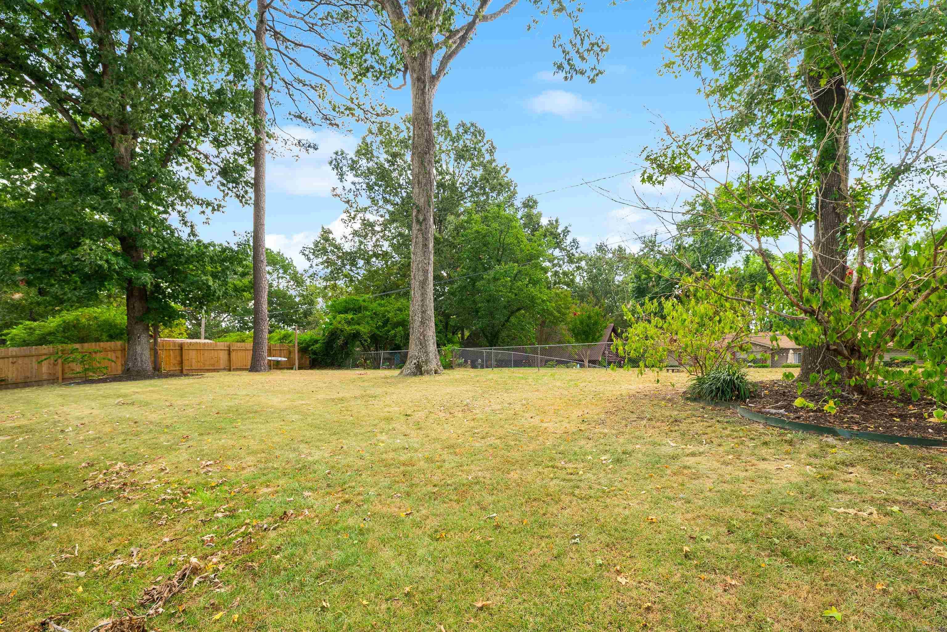 2711 Janet  Benton, AR
