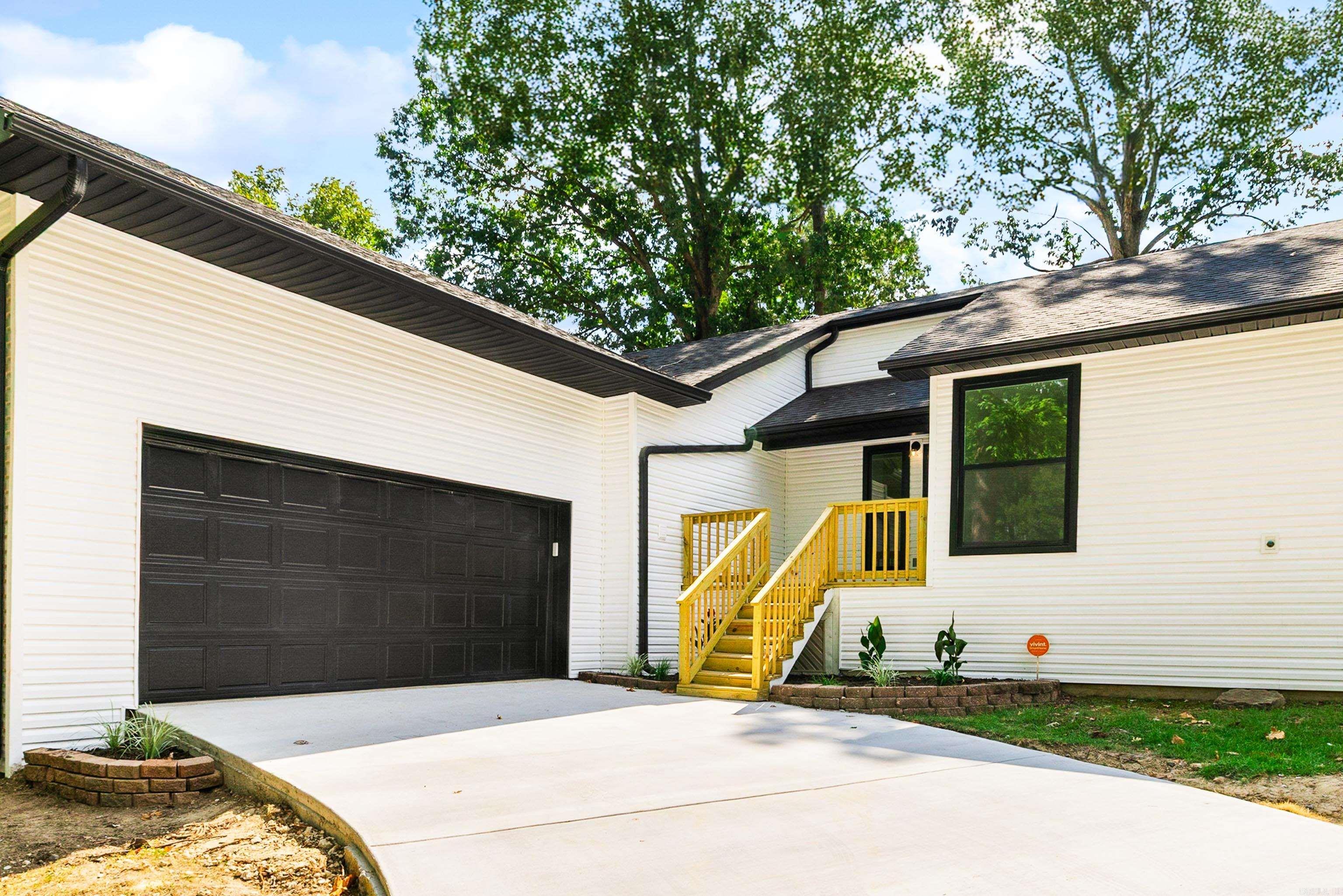 2711 Janet  Benton, AR