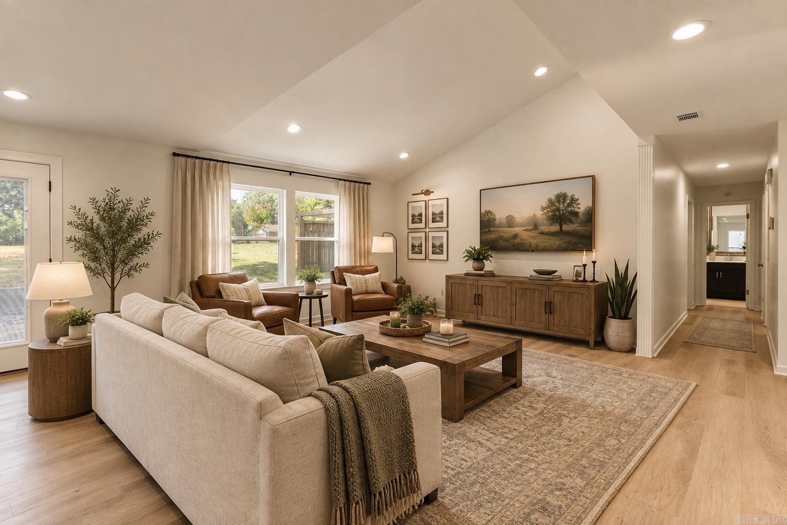 2711 Janet  Benton, AR