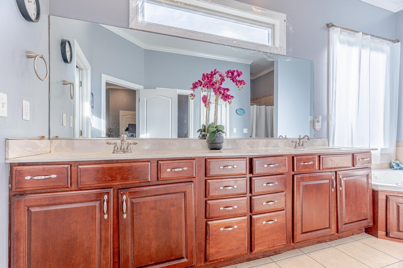 3114 Bowden Dr Jonesboro, AR 72404