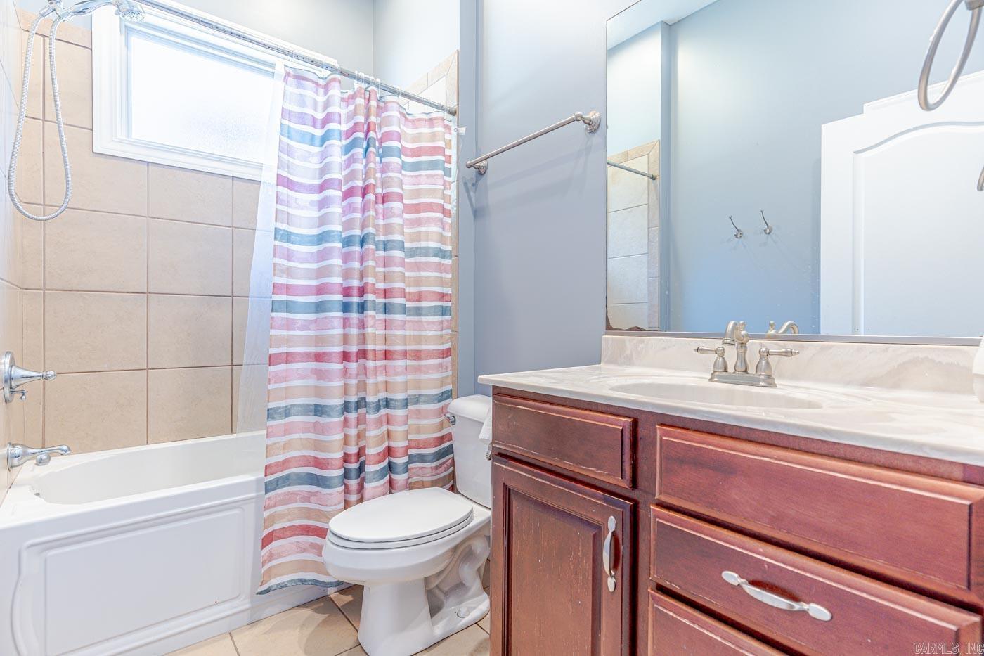 3114 Bowden Dr Jonesboro, AR 72404