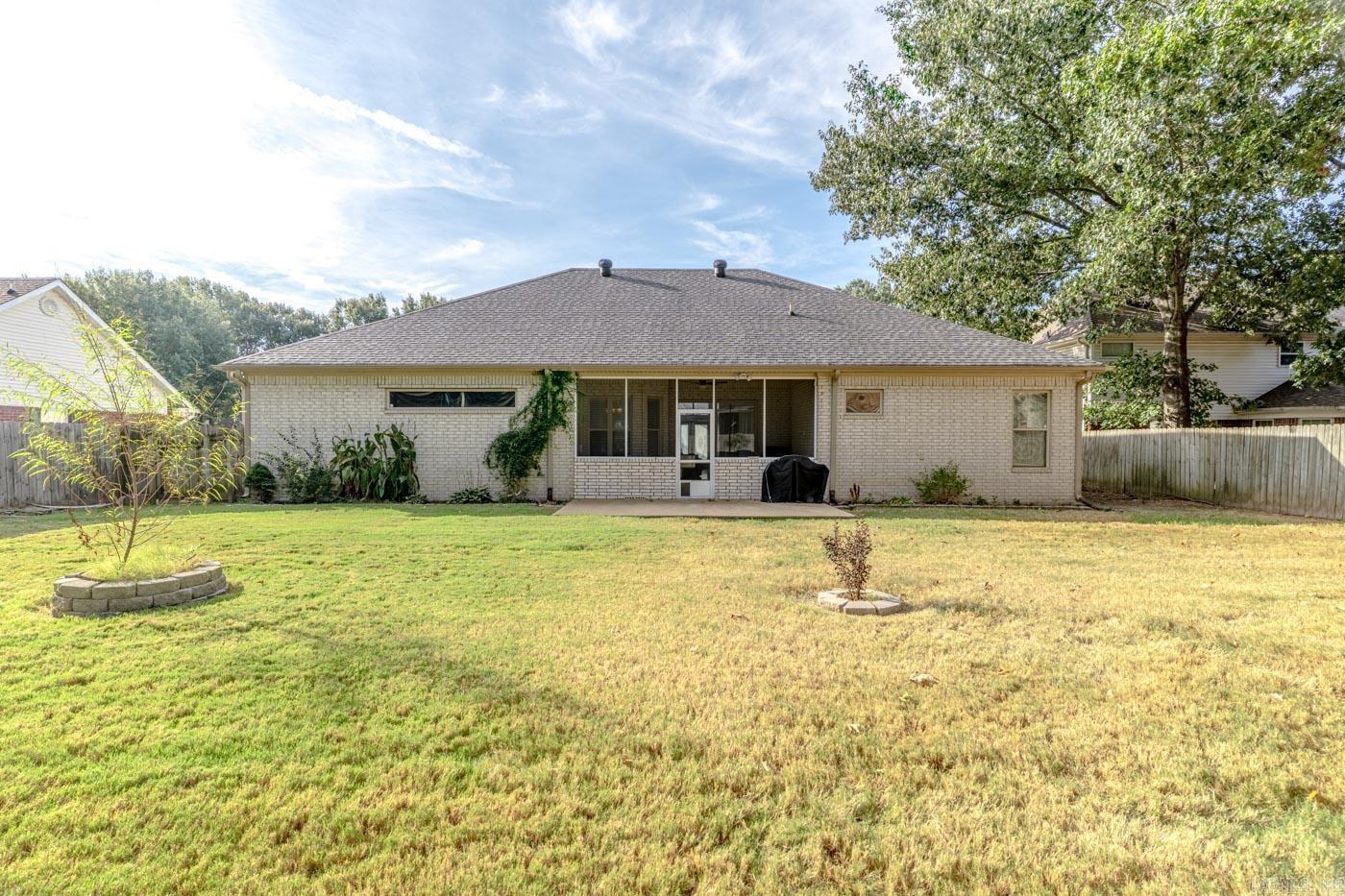 3114 Bowden Dr Jonesboro, AR 72404