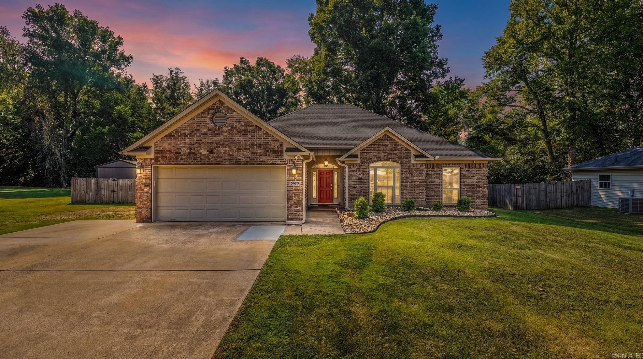 2609 Shadowcreek Drive — exterior