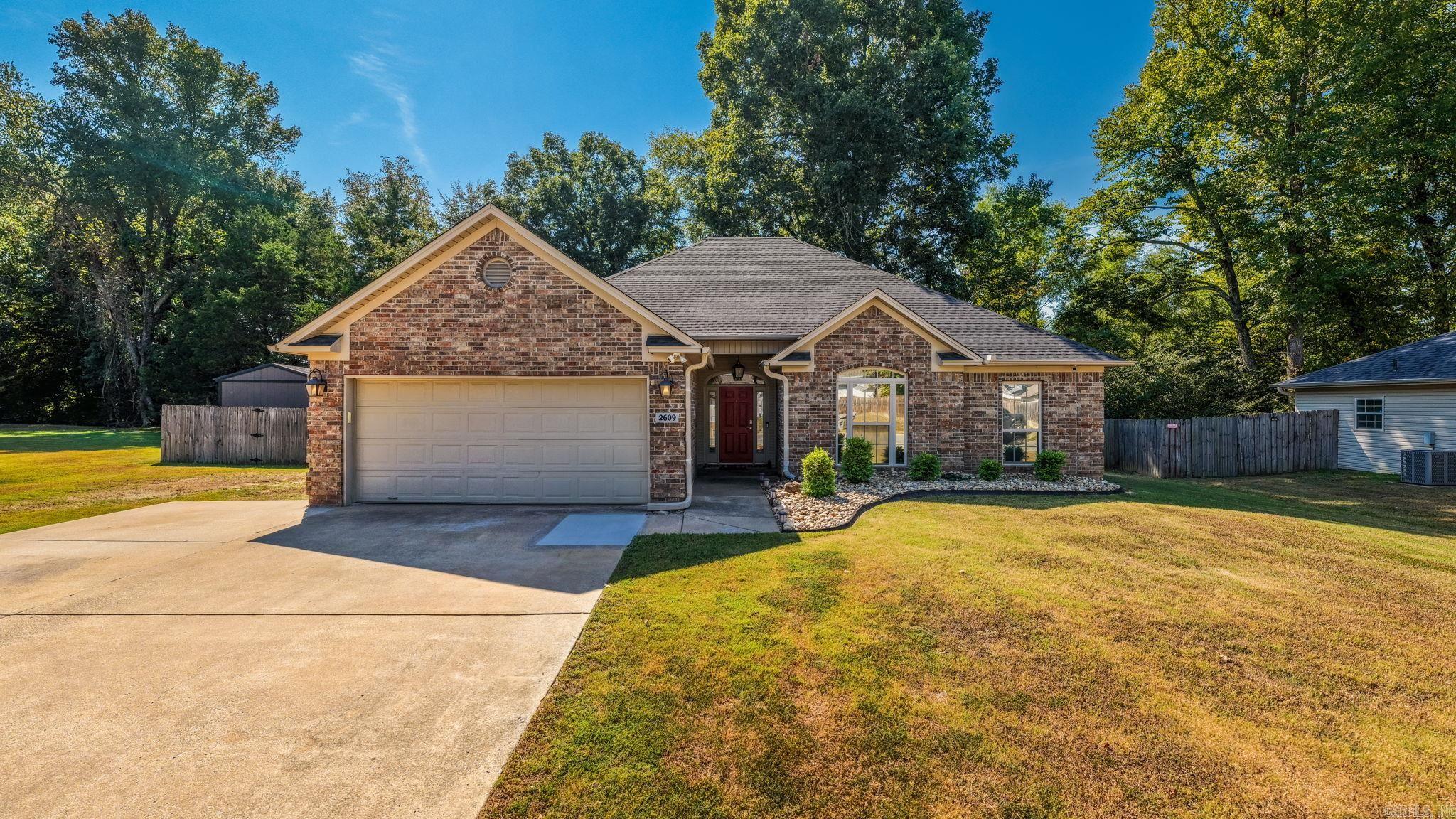 2609 Shadowcreek  Bryant, AR
