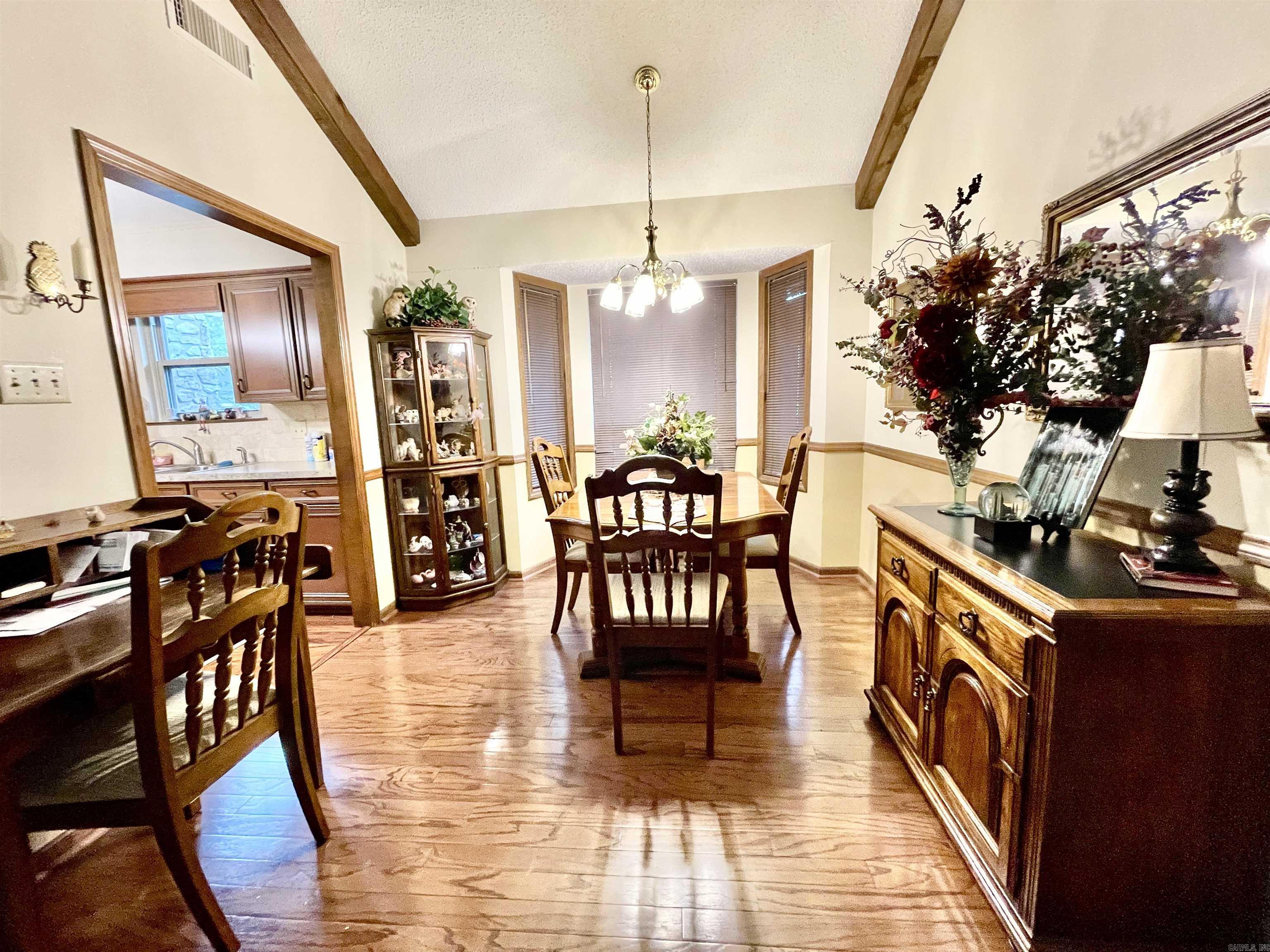 6 Weatherwood Lane  Maumelle, AR