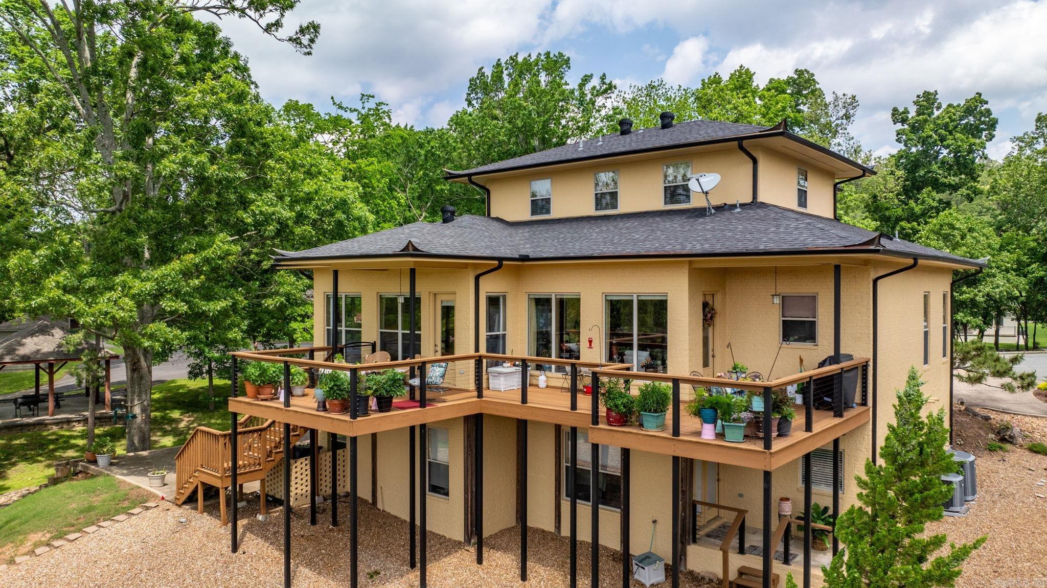 7 Crystal Mountain Cove Maumelle, AR 72113