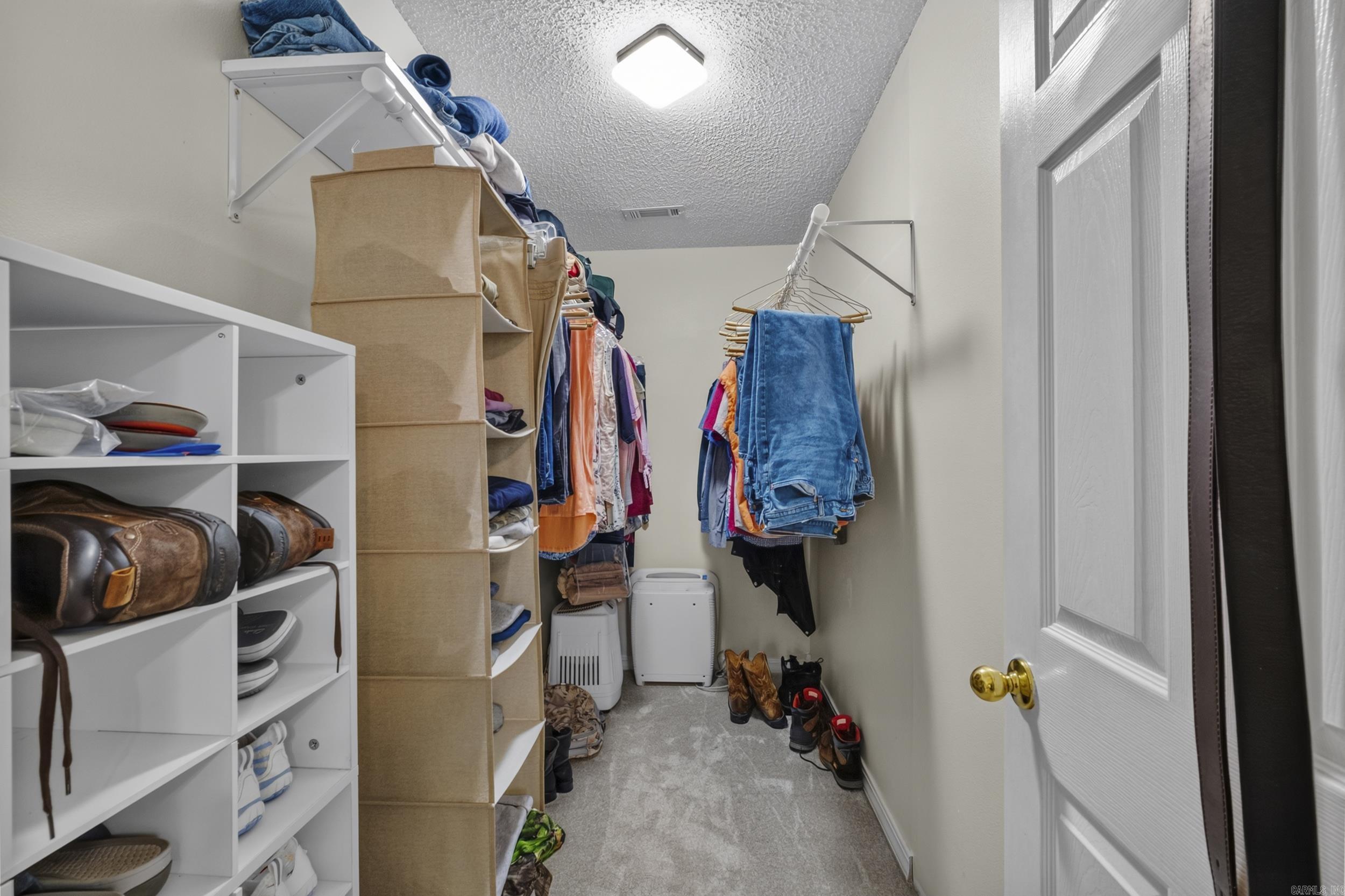 21400 Eddie  Hensley, AR