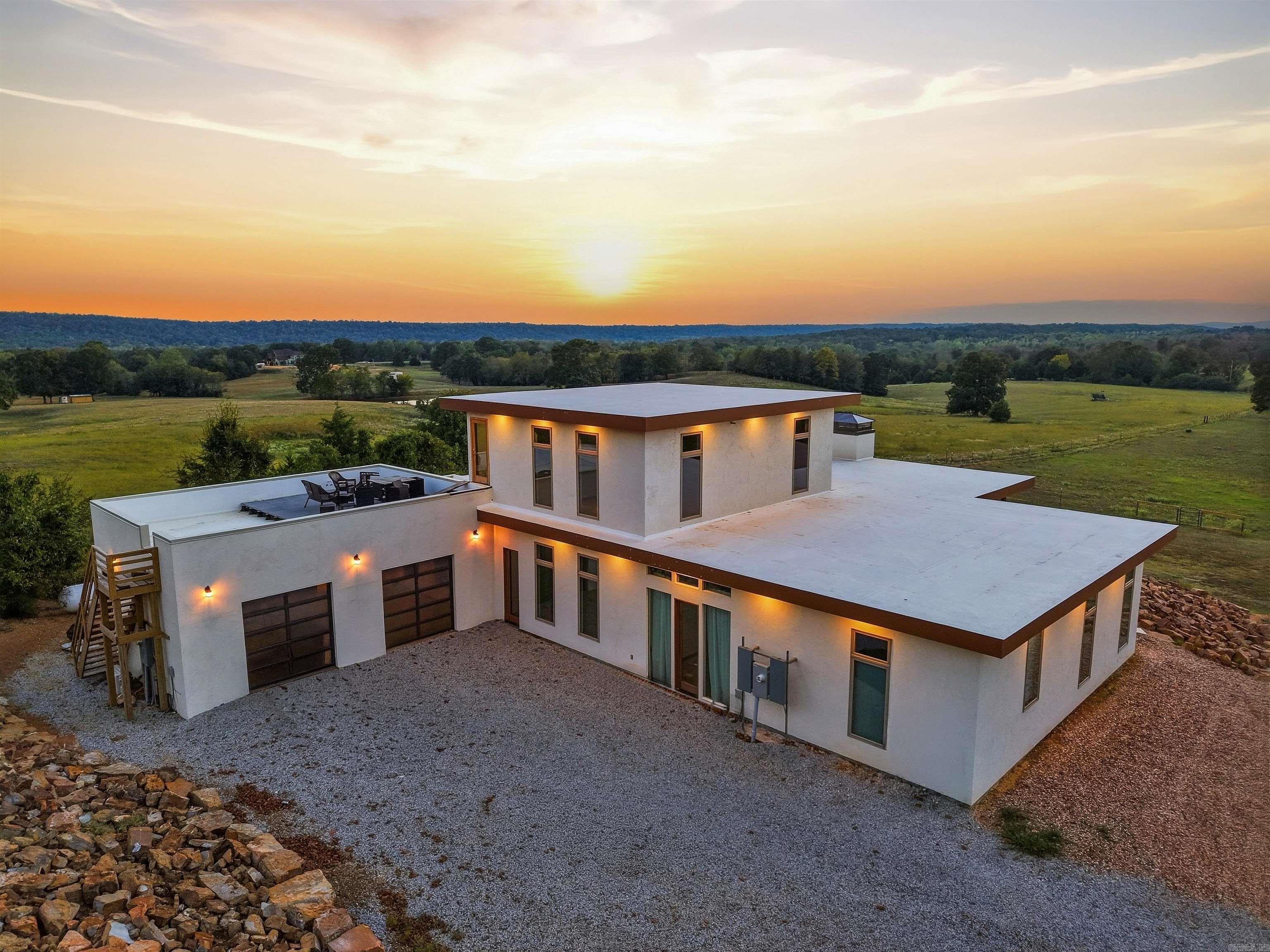 653 Fox Den Road El Paso, AR 72045