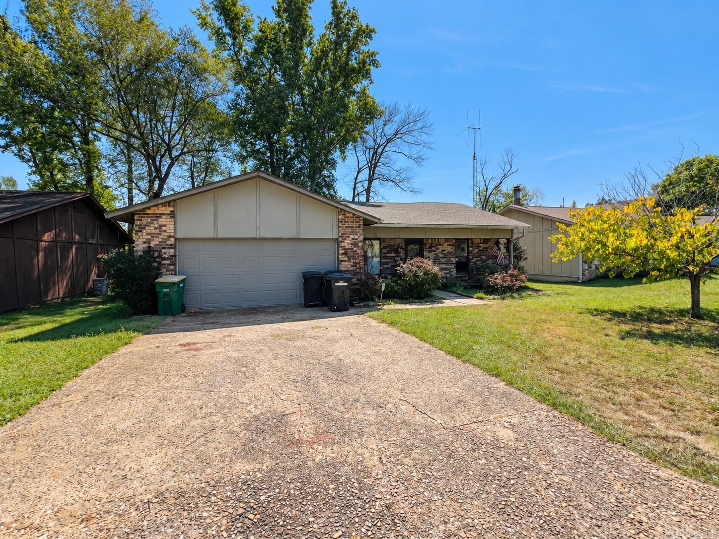 114 Gravel Lane — photo 3