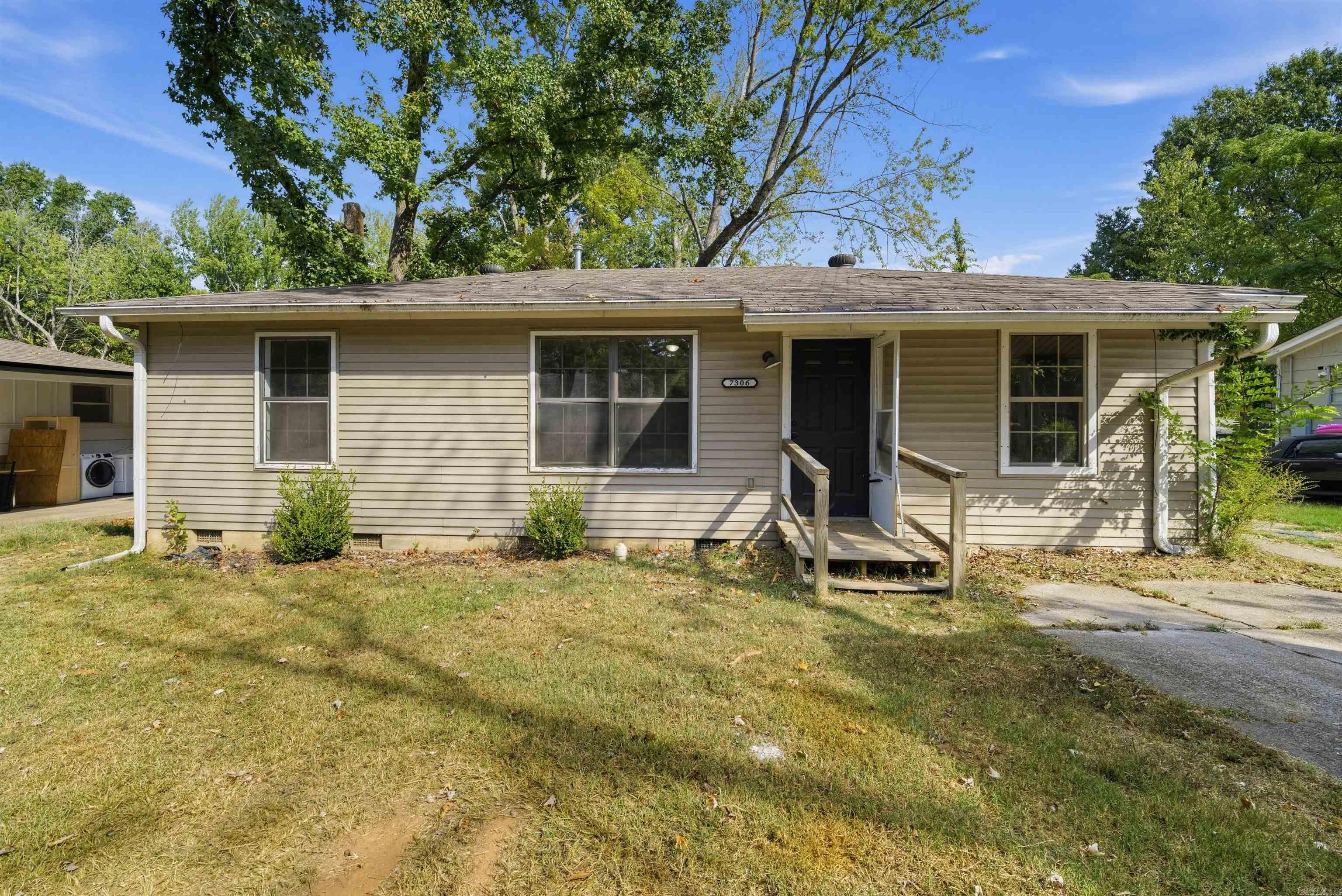 7306 Redwood Drive — exterior