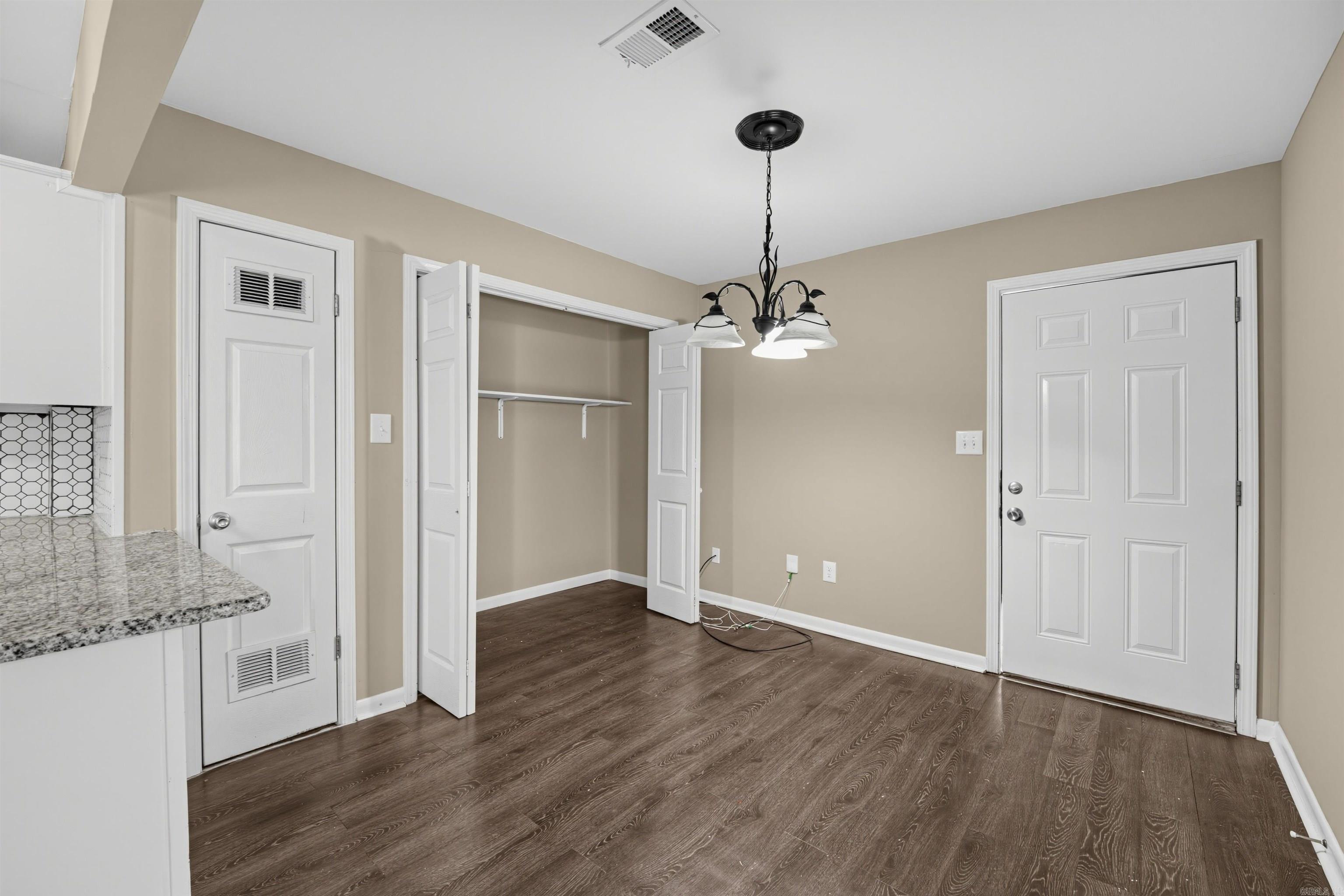 7306 Redwood Drive — photo 4