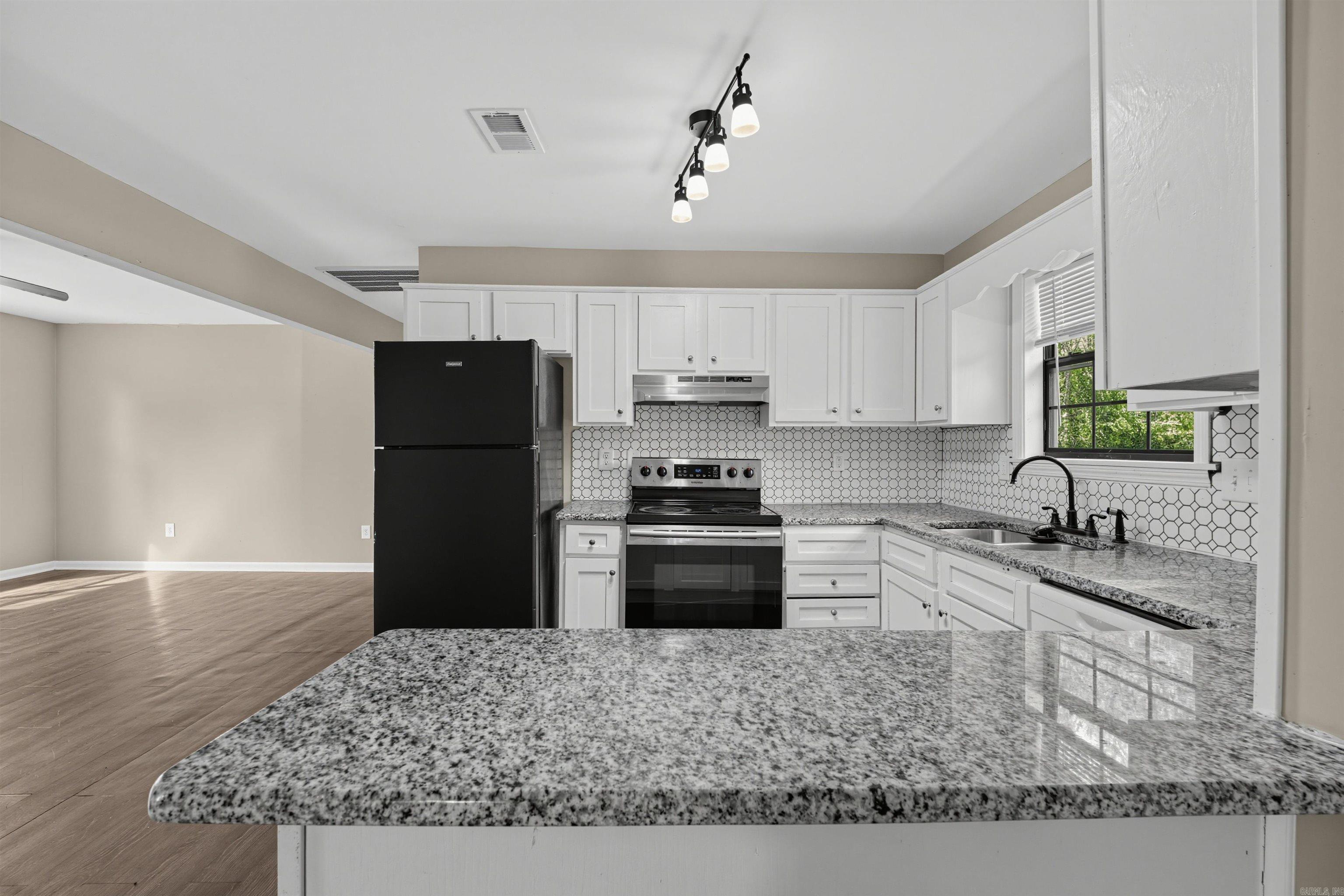 7306 Redwood  Little Rock, AR