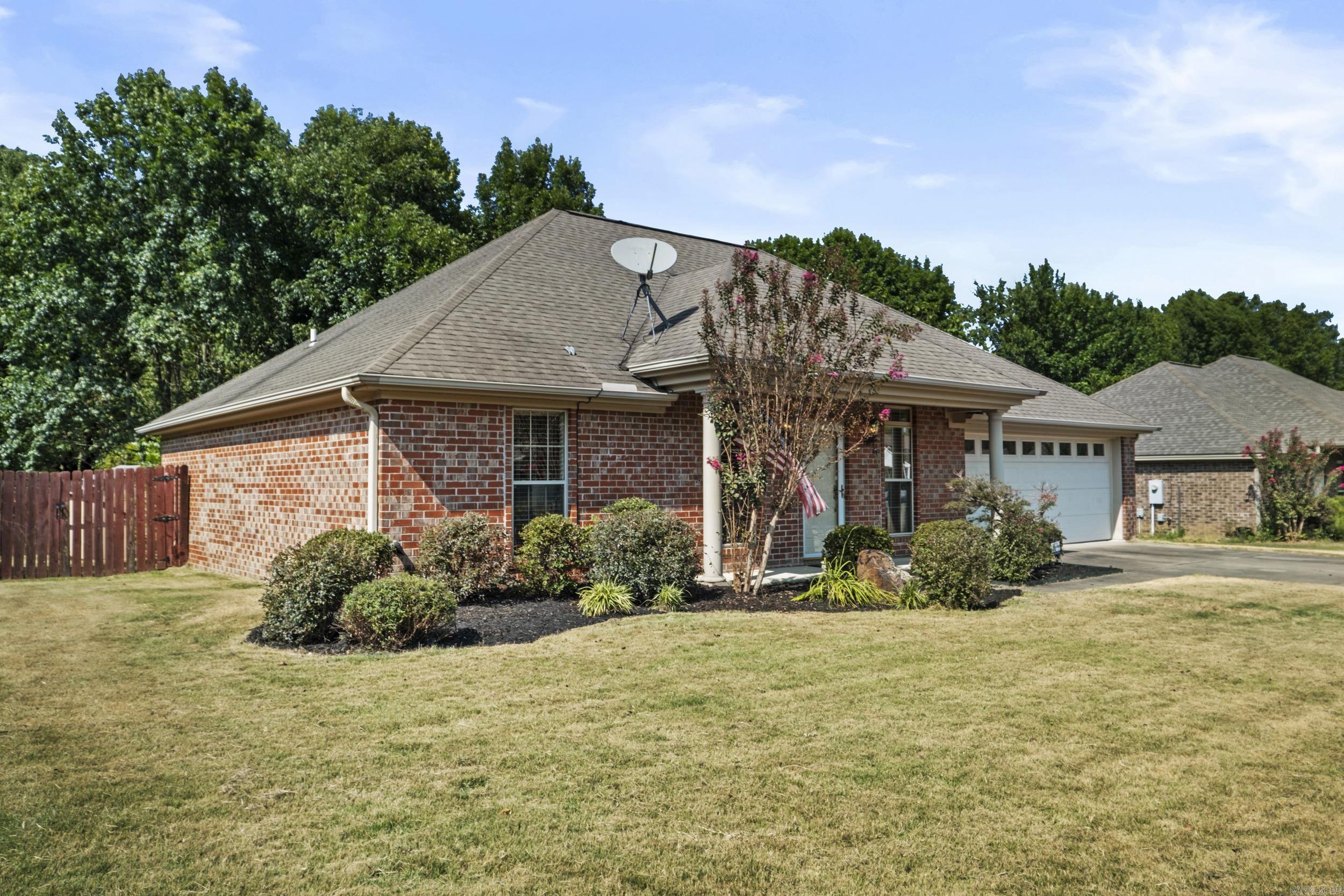 16 Gin Creek Drive — photo 2