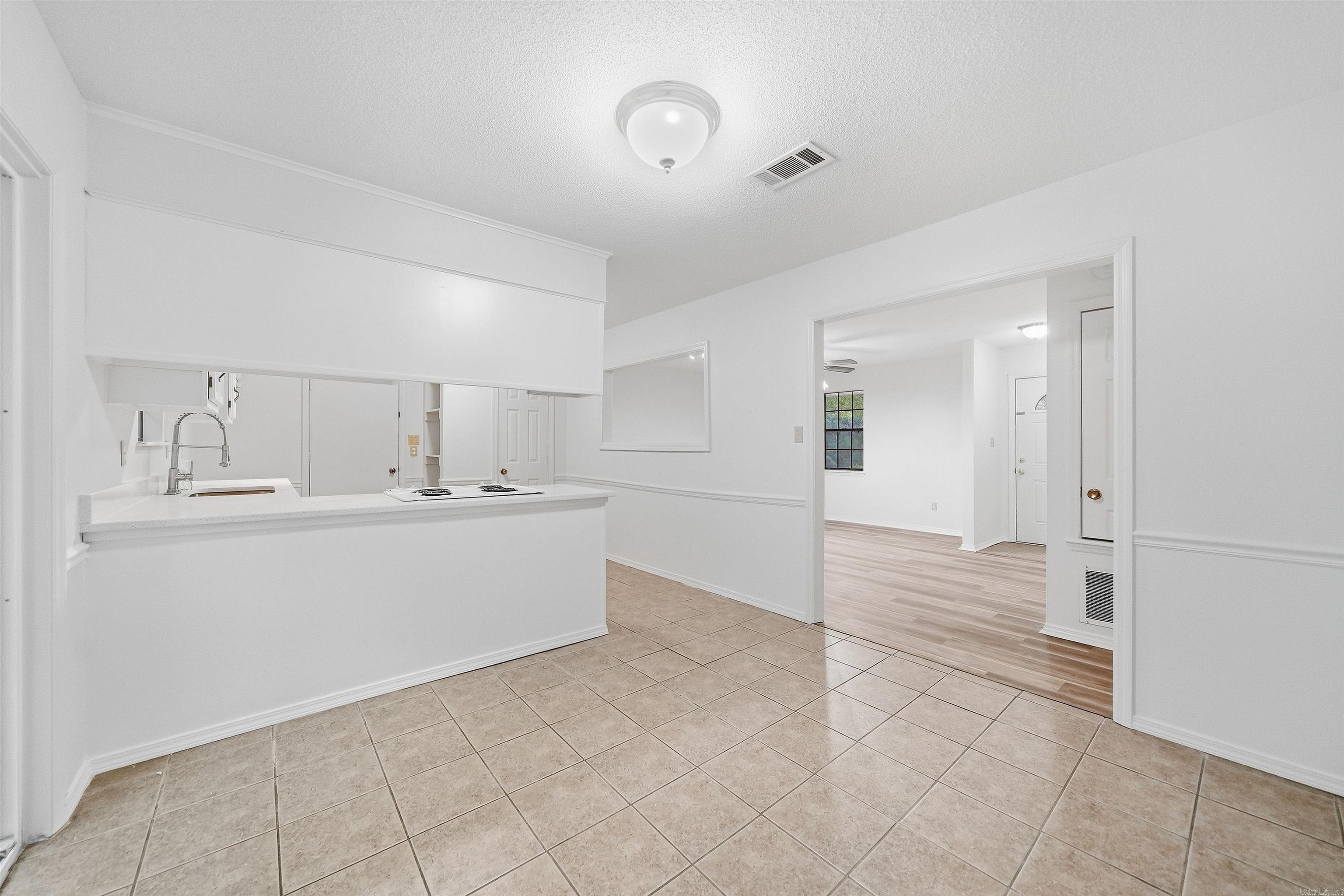 2301 Carywood Dr  Bryant, AR