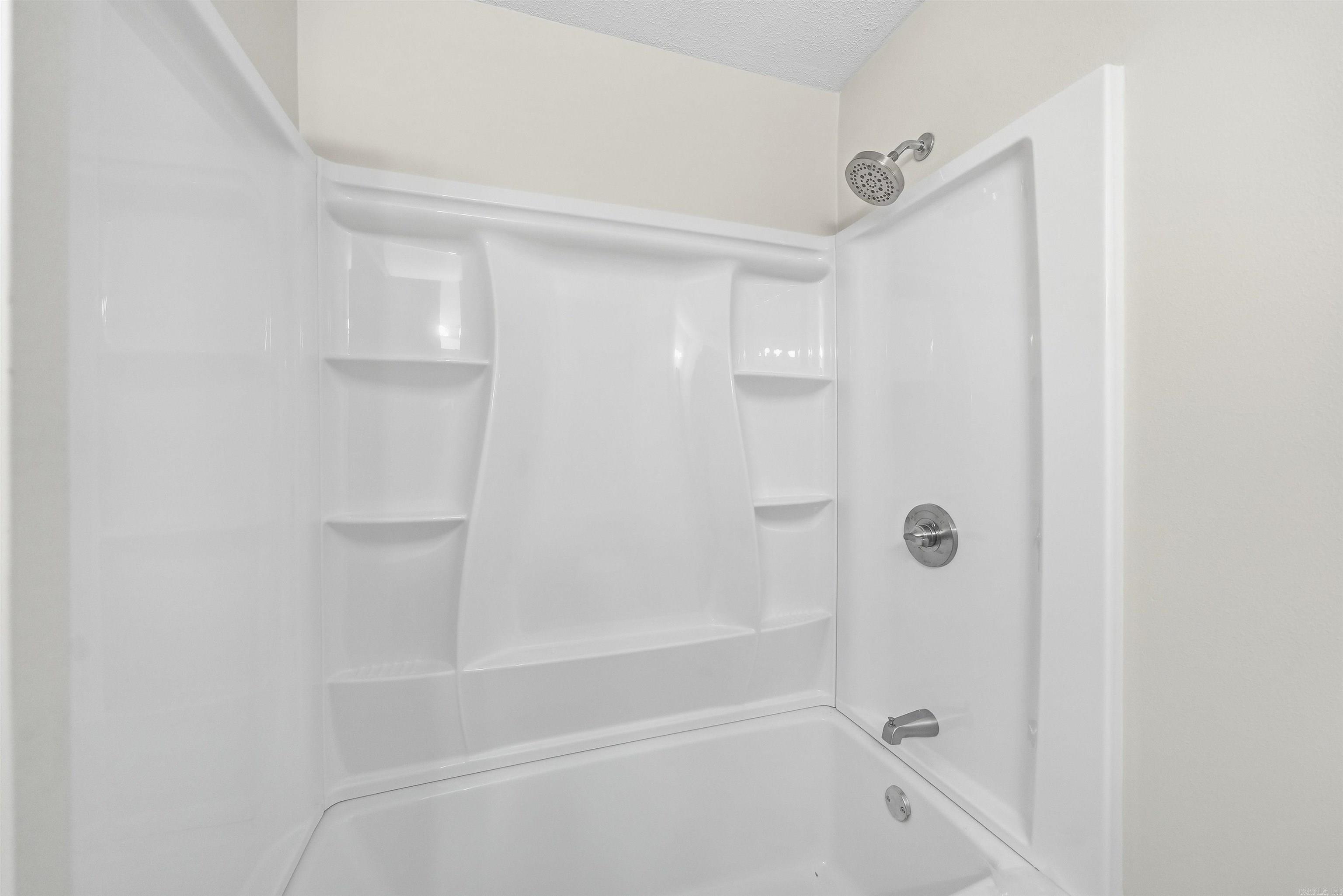 2301 Carywood Dr  Bryant, AR