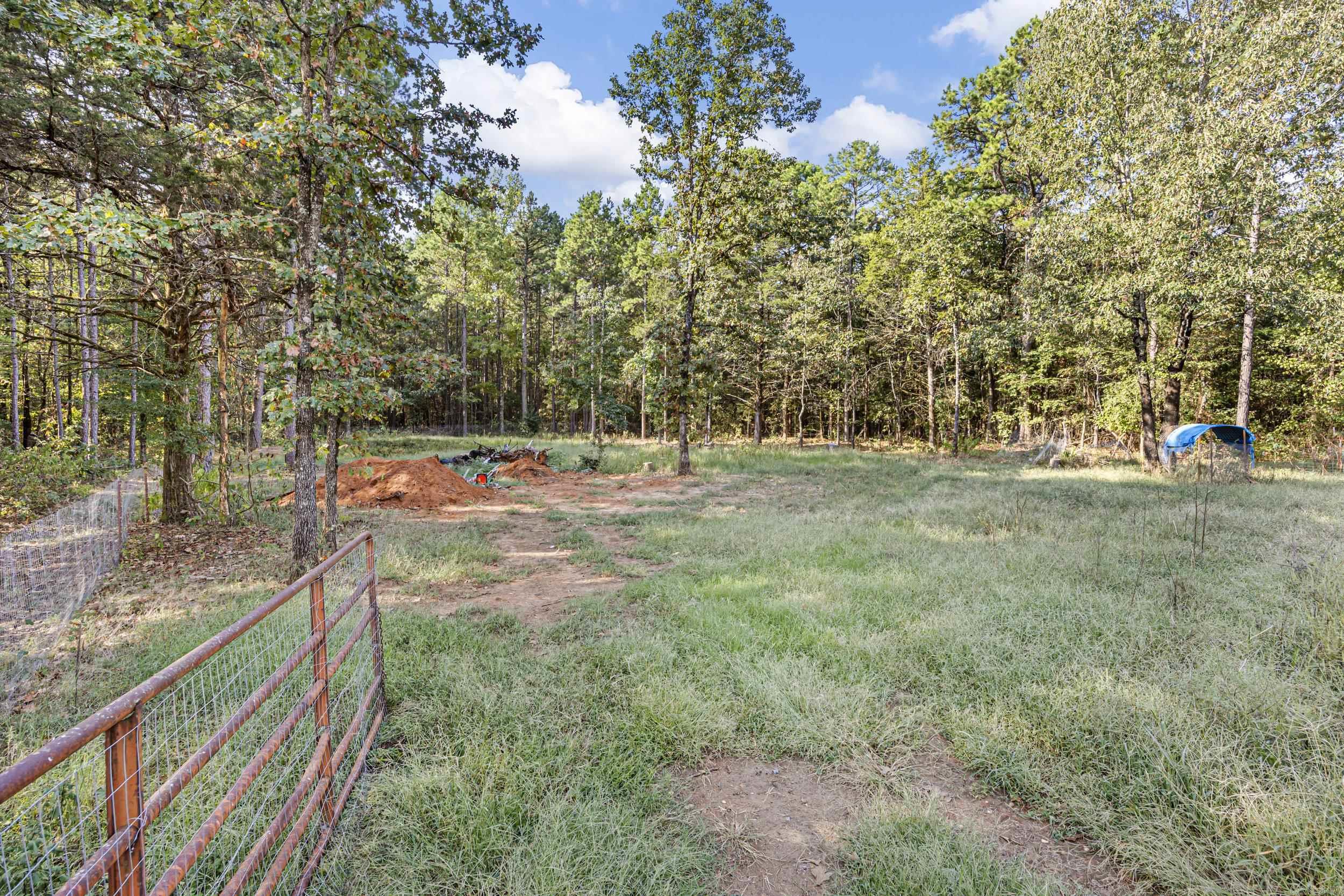 1062 CR 4400  Clarksville, AR