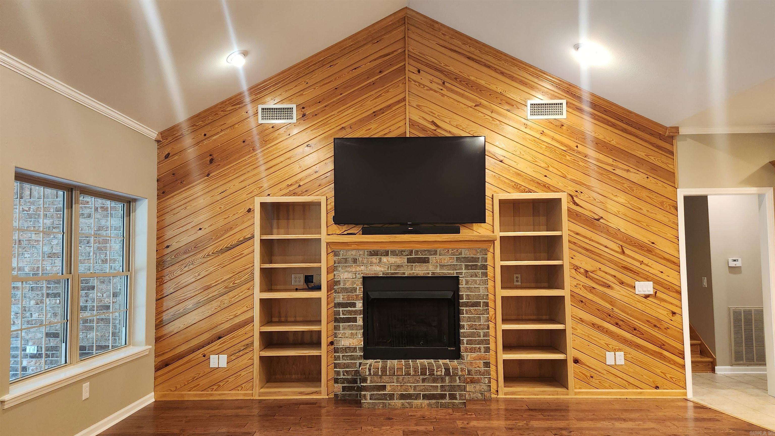 165 Crestwood Drive Mount Ida, AR 71957-9999