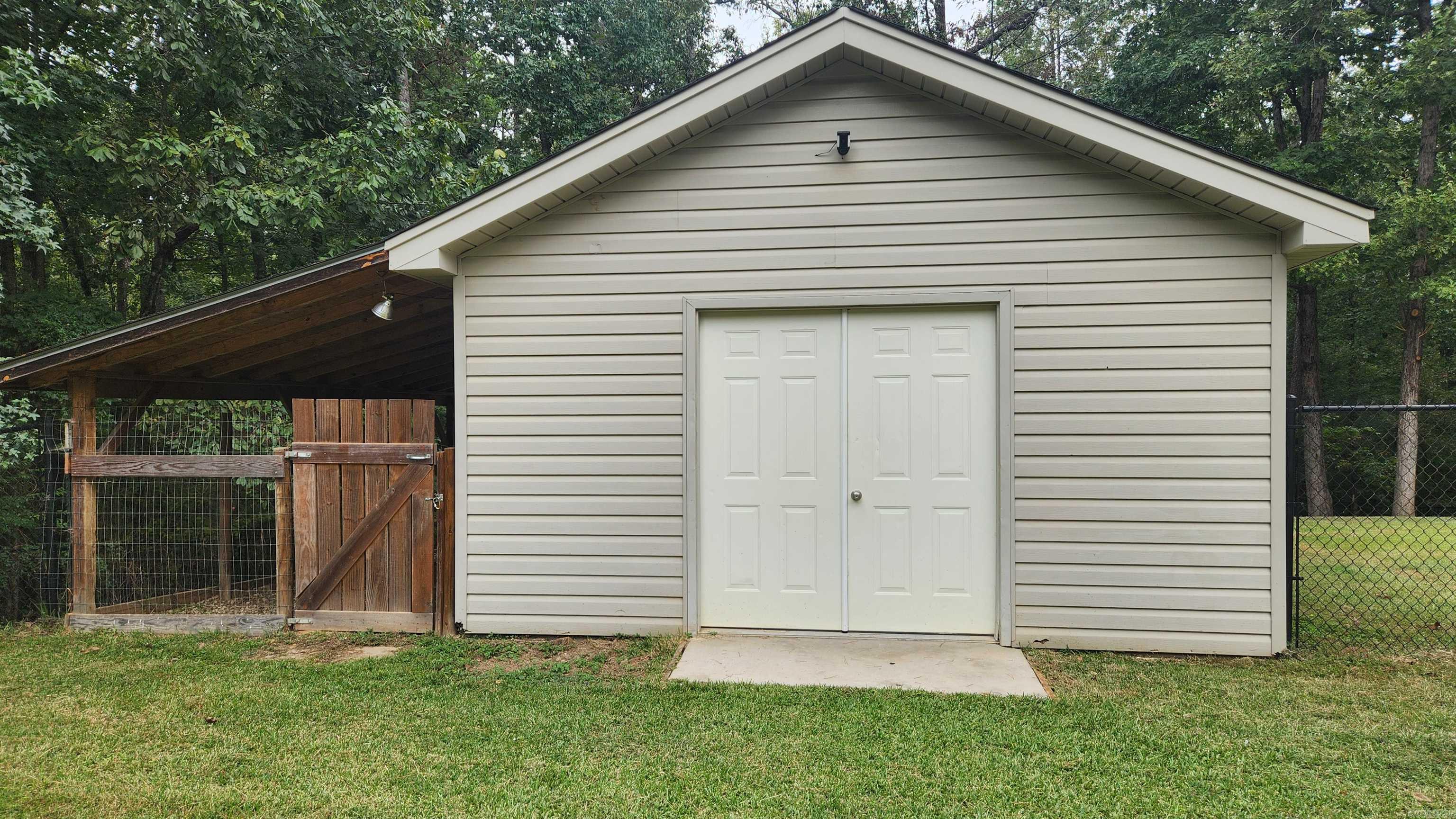 165 Crestwood Drive Mount Ida, AR 71957-9999