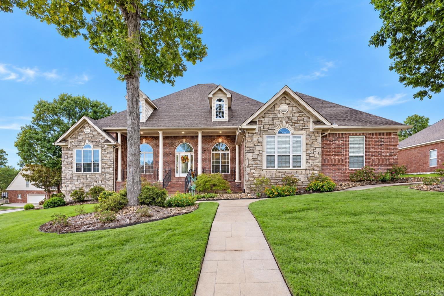 128 Osage Drive Maumelle, AR 72113-5855