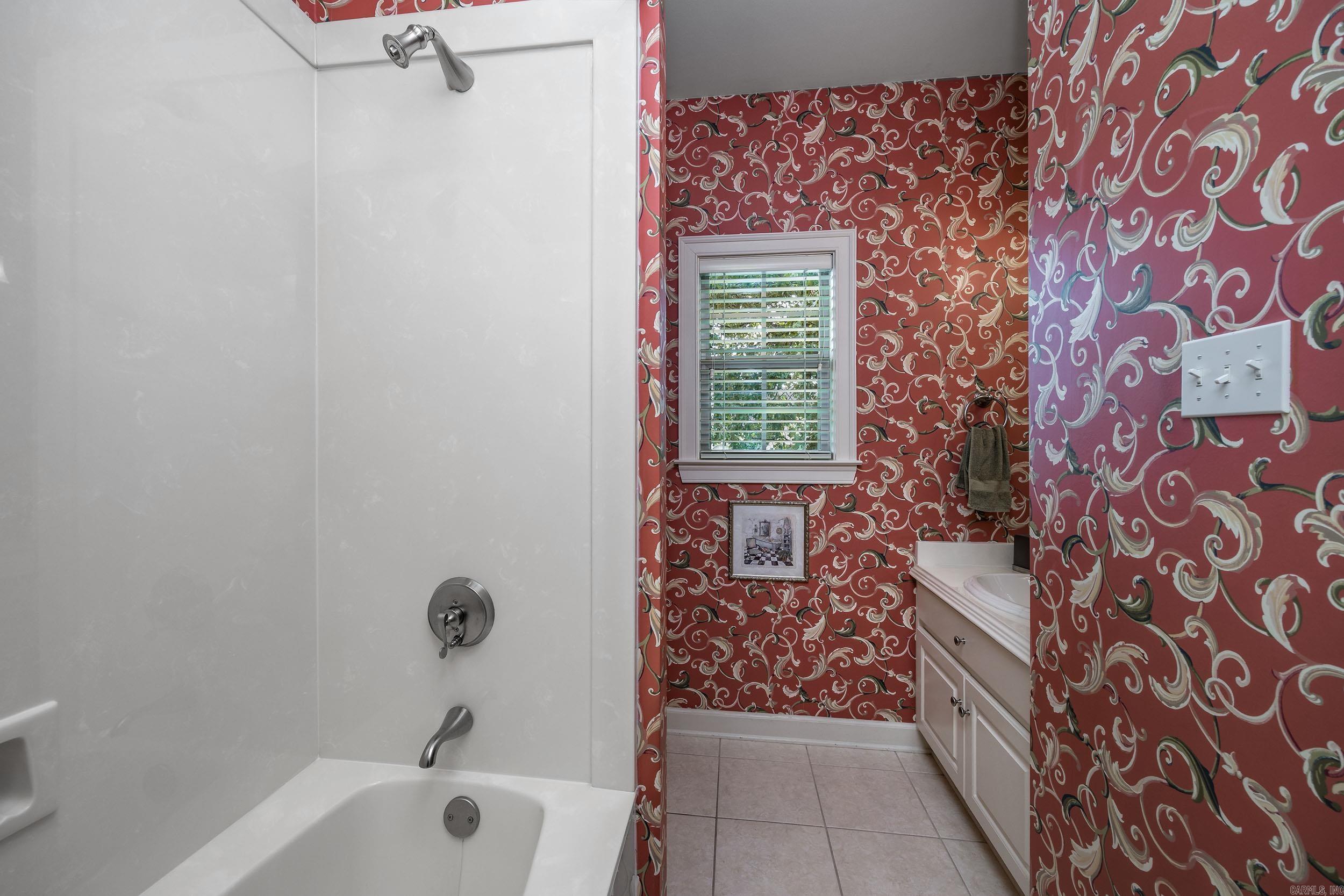 128 Osage Drive Maumelle, AR 72113-5855