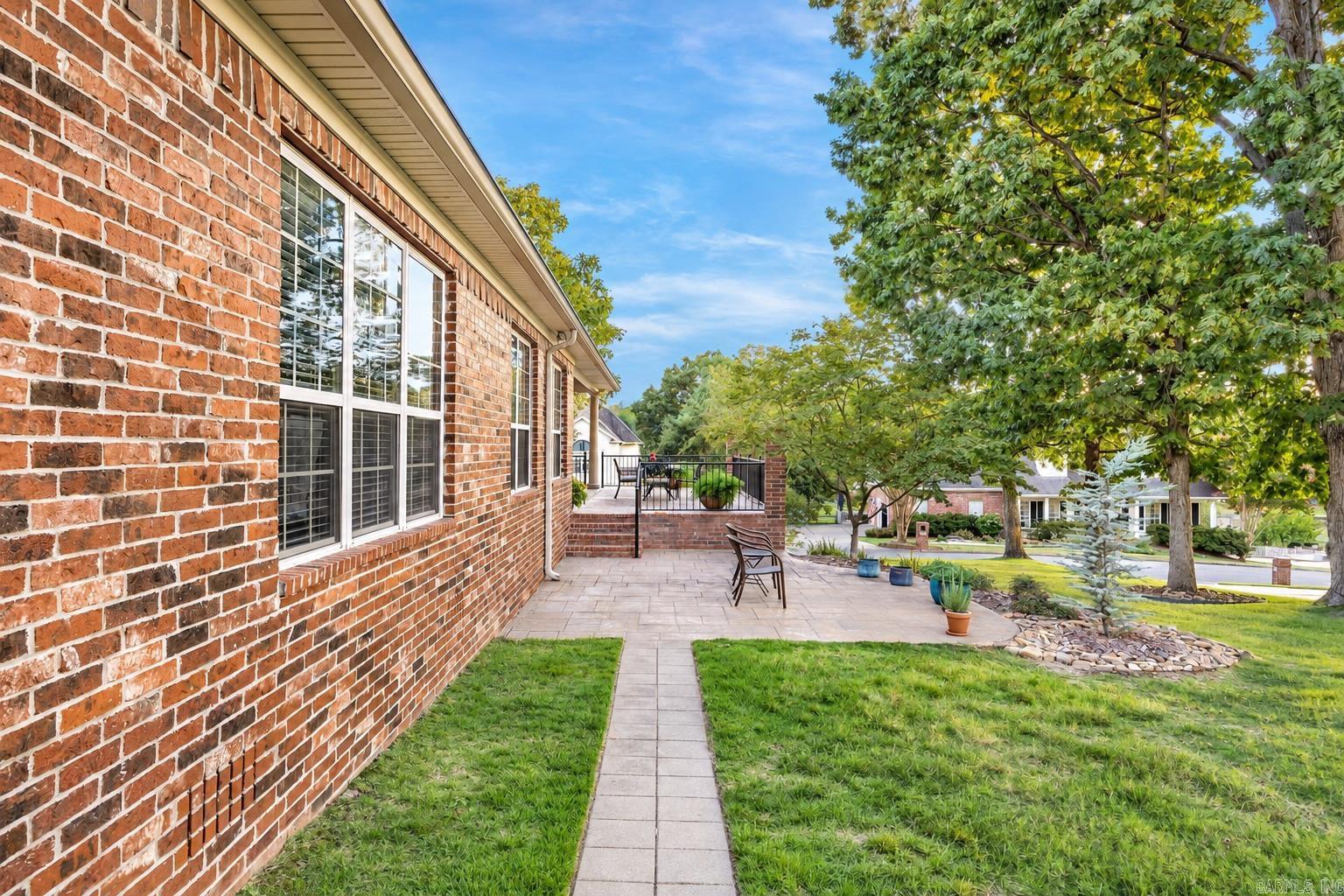 128 Osage Drive Maumelle, AR 72113-5855