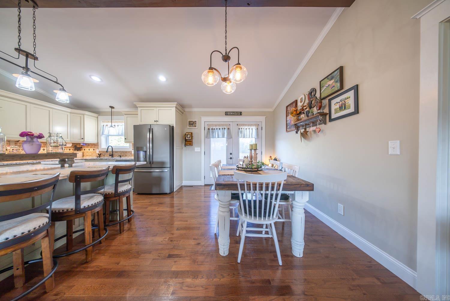 1387 County Road 201  Alton, MO