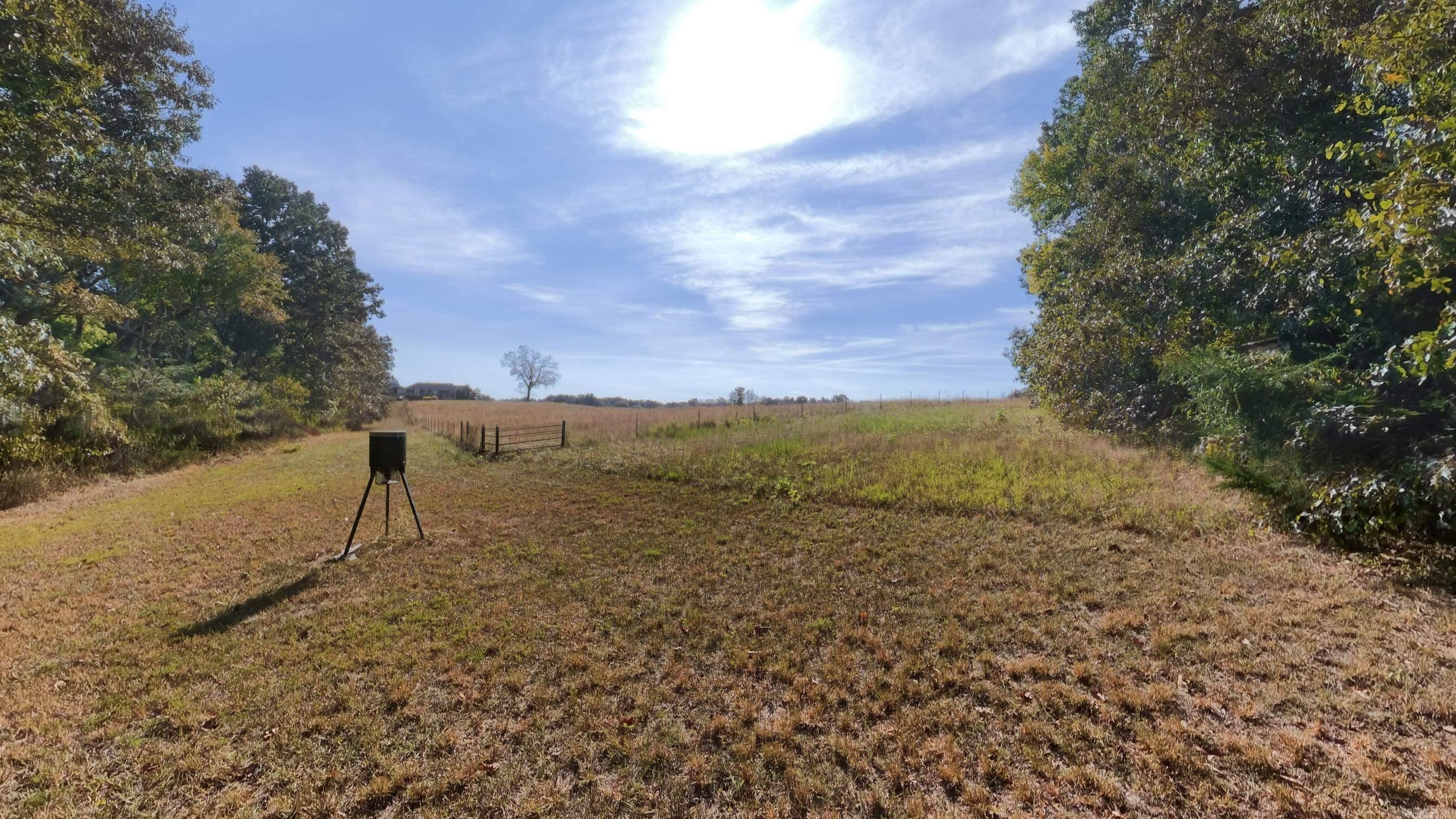 1387 County Road 201  Alton, MO