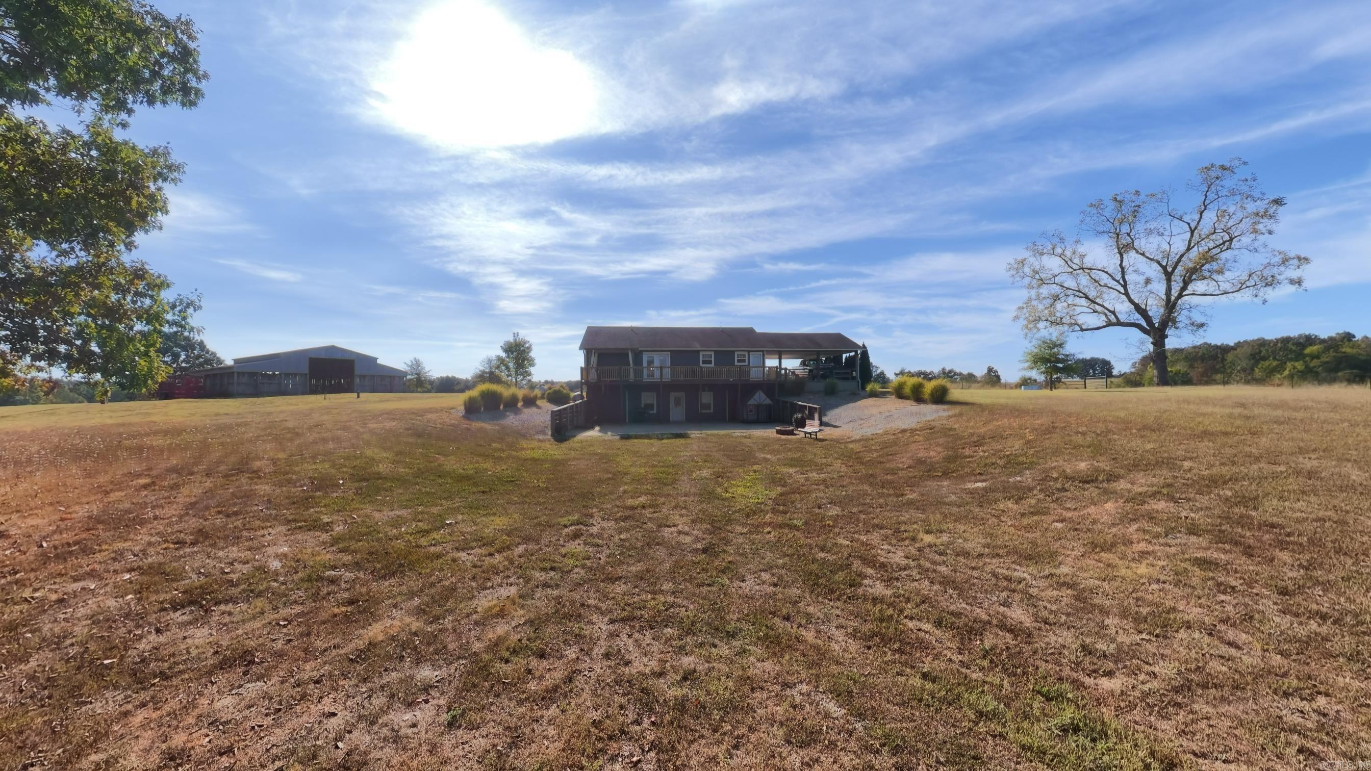 1387 County Road 201  Alton, MO