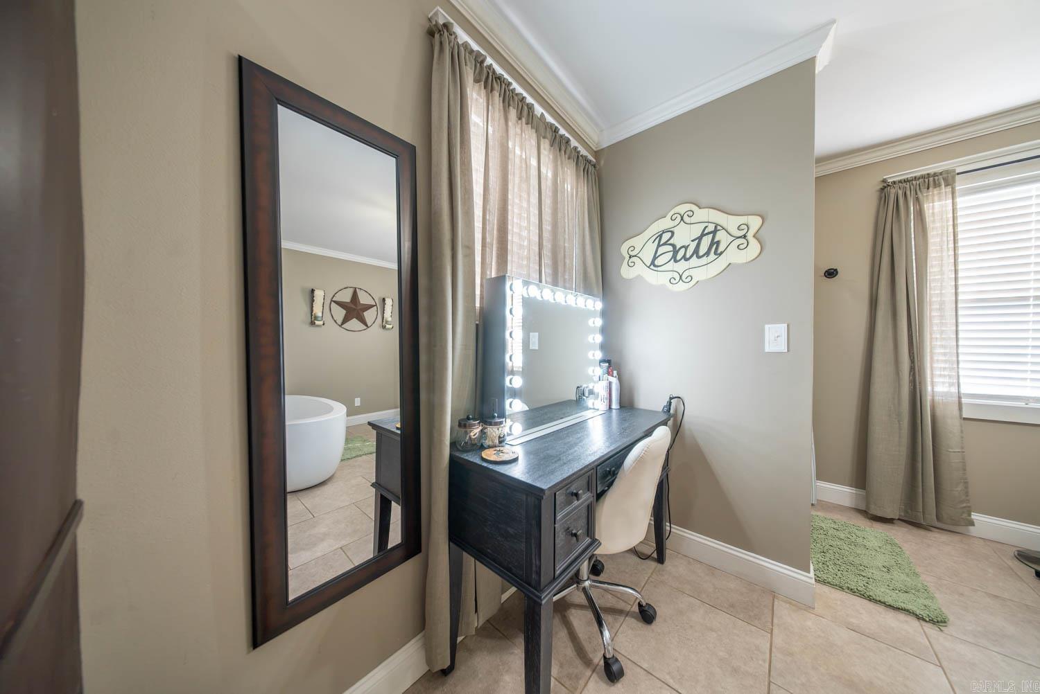 1387 County Road 201  Alton, MO