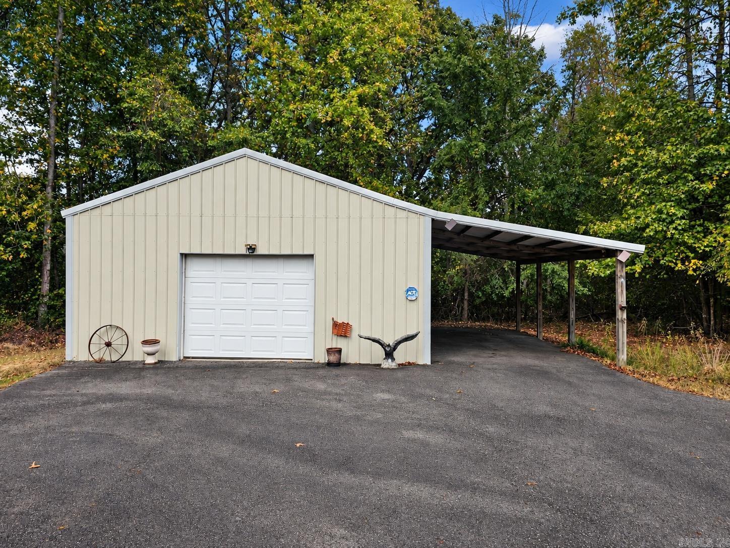 116 Huffman Court — photo 4