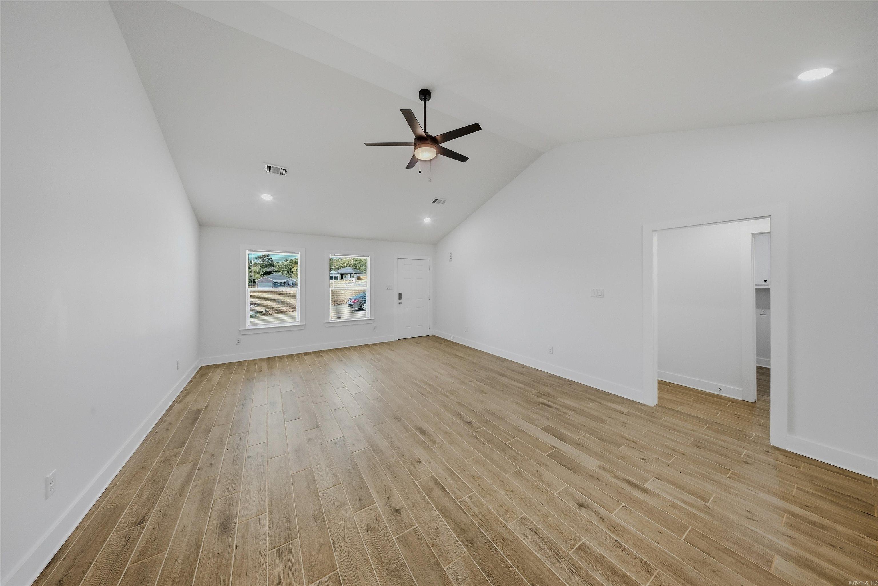 137 Coal Mountain Road — photo 2