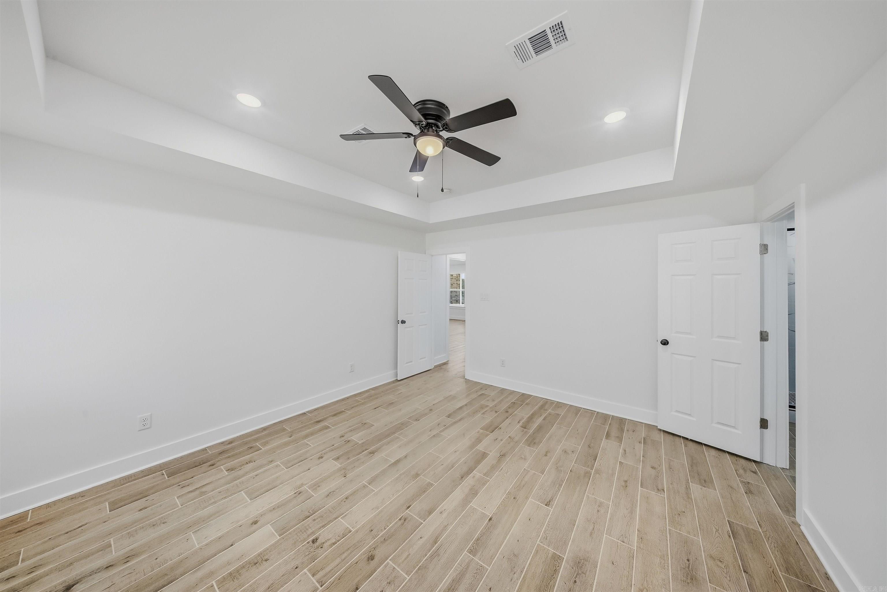 137 Coal Mountain  El Paso, AR