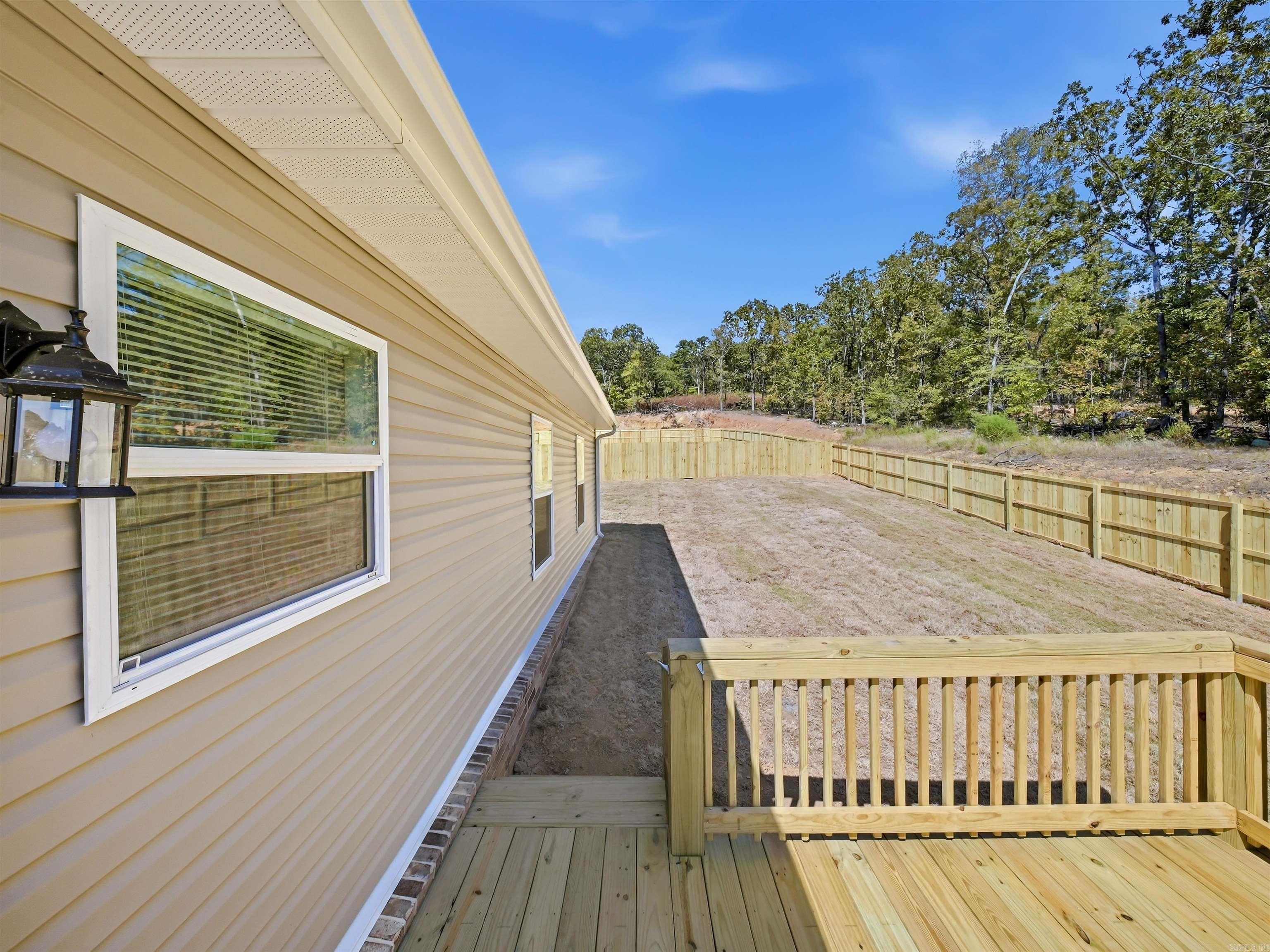 137 Coal Mountain  El Paso, AR