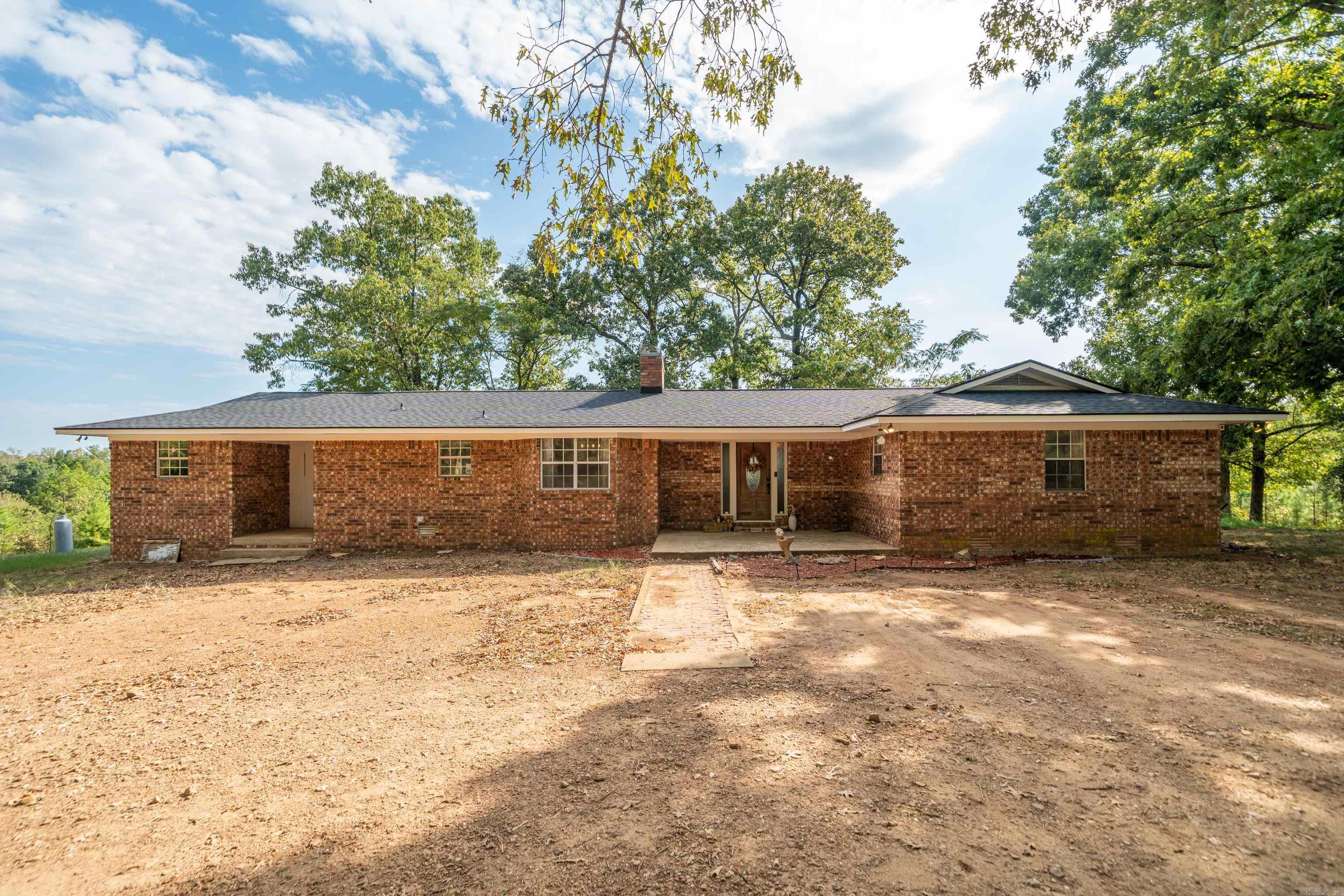2164  Old Bear  Royal, AR