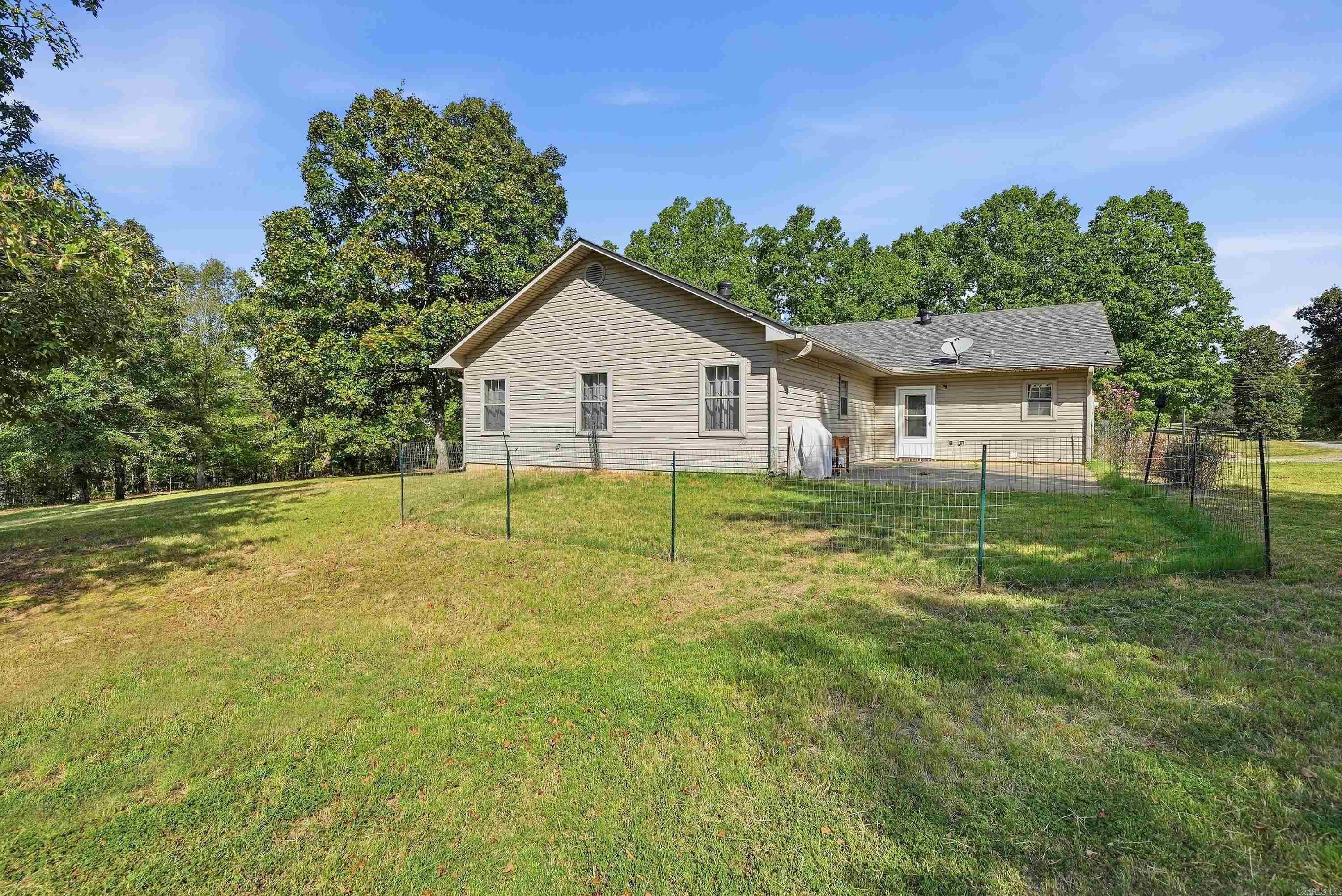 94 Brooke  Perryville, AR