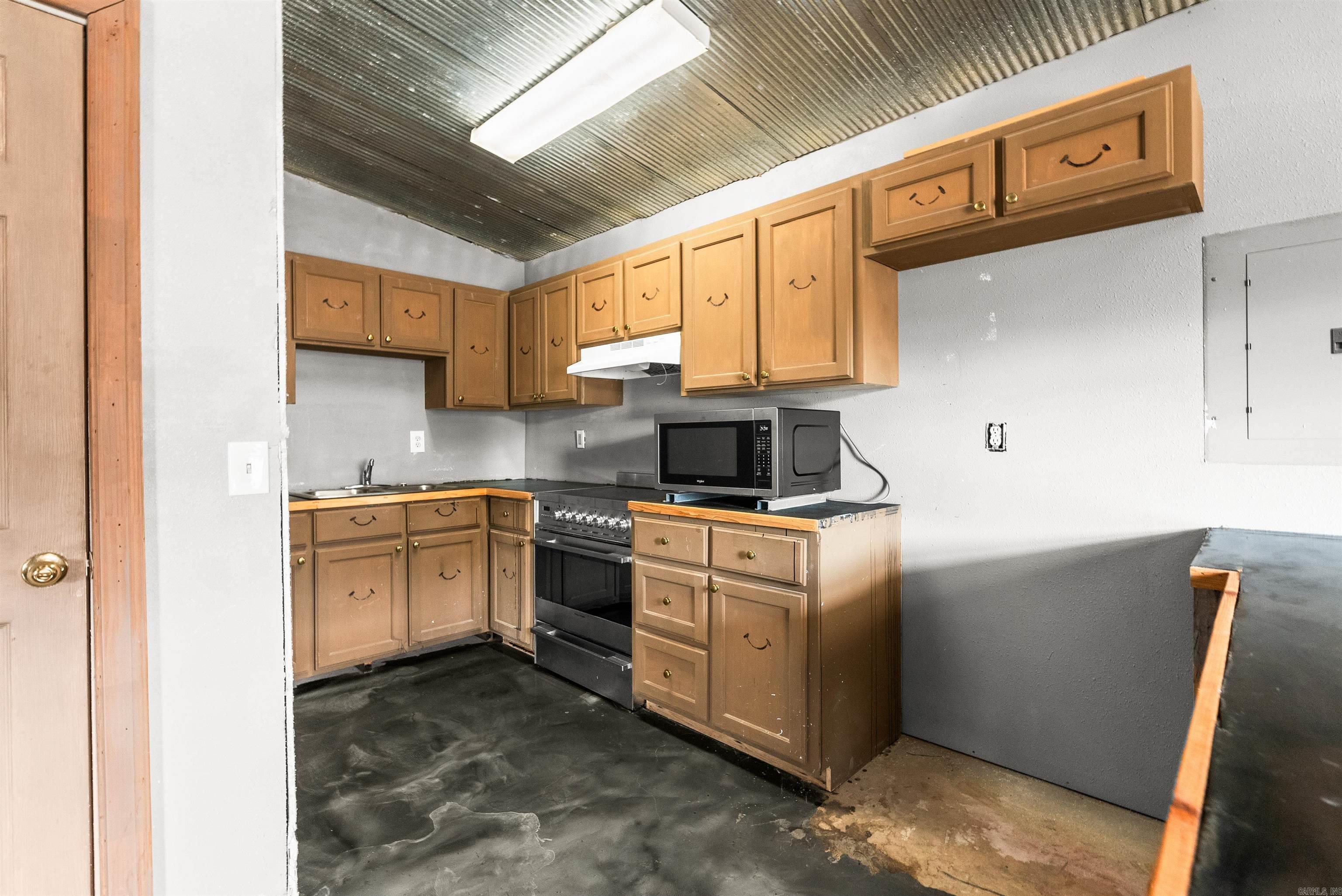 337 Meadow Brook Drive Bee Branch, AR 72013