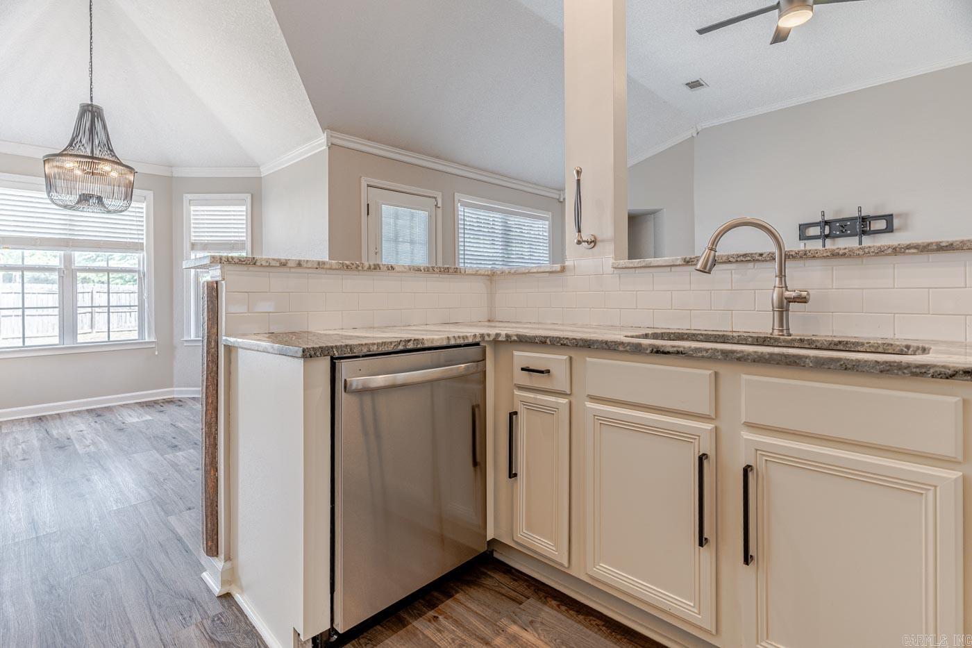 5408 Deerfield Dr  Jonesboro, AR
