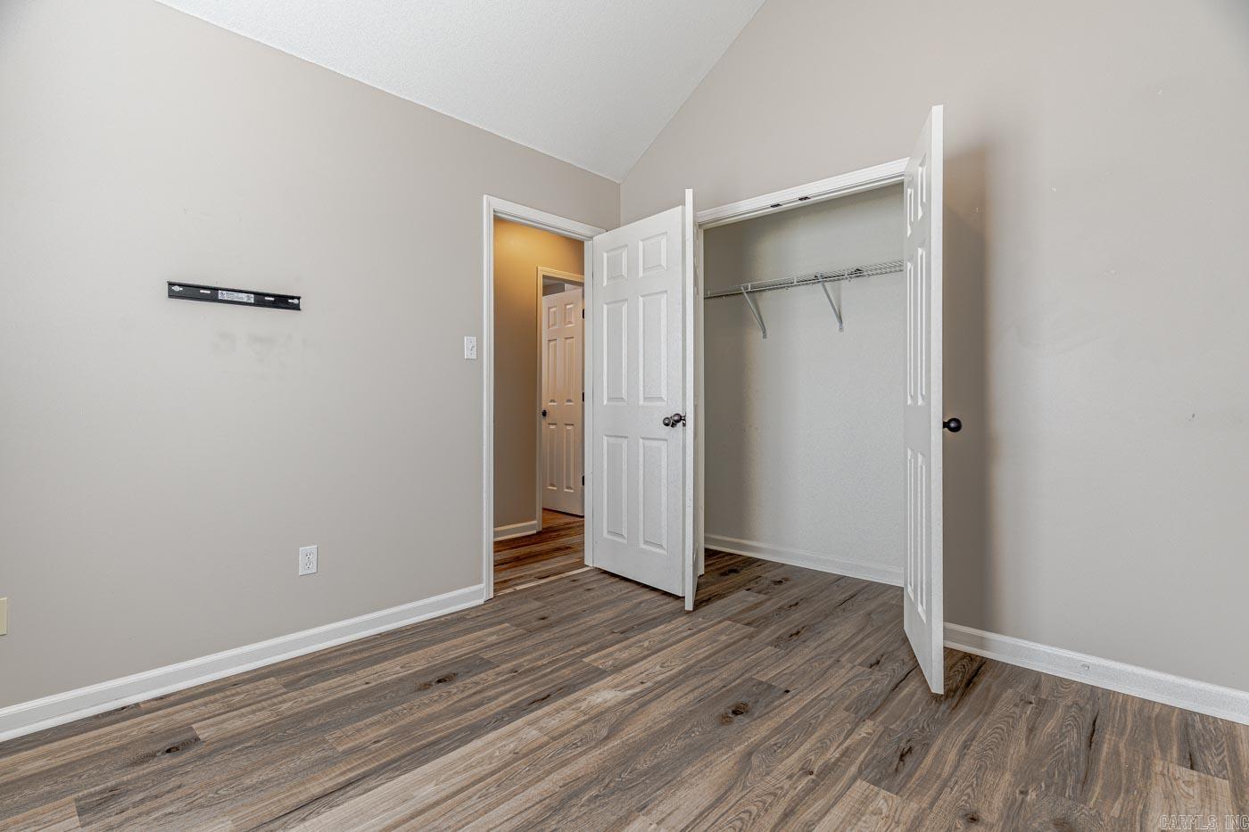 5408 Deerfield Dr  Jonesboro, AR