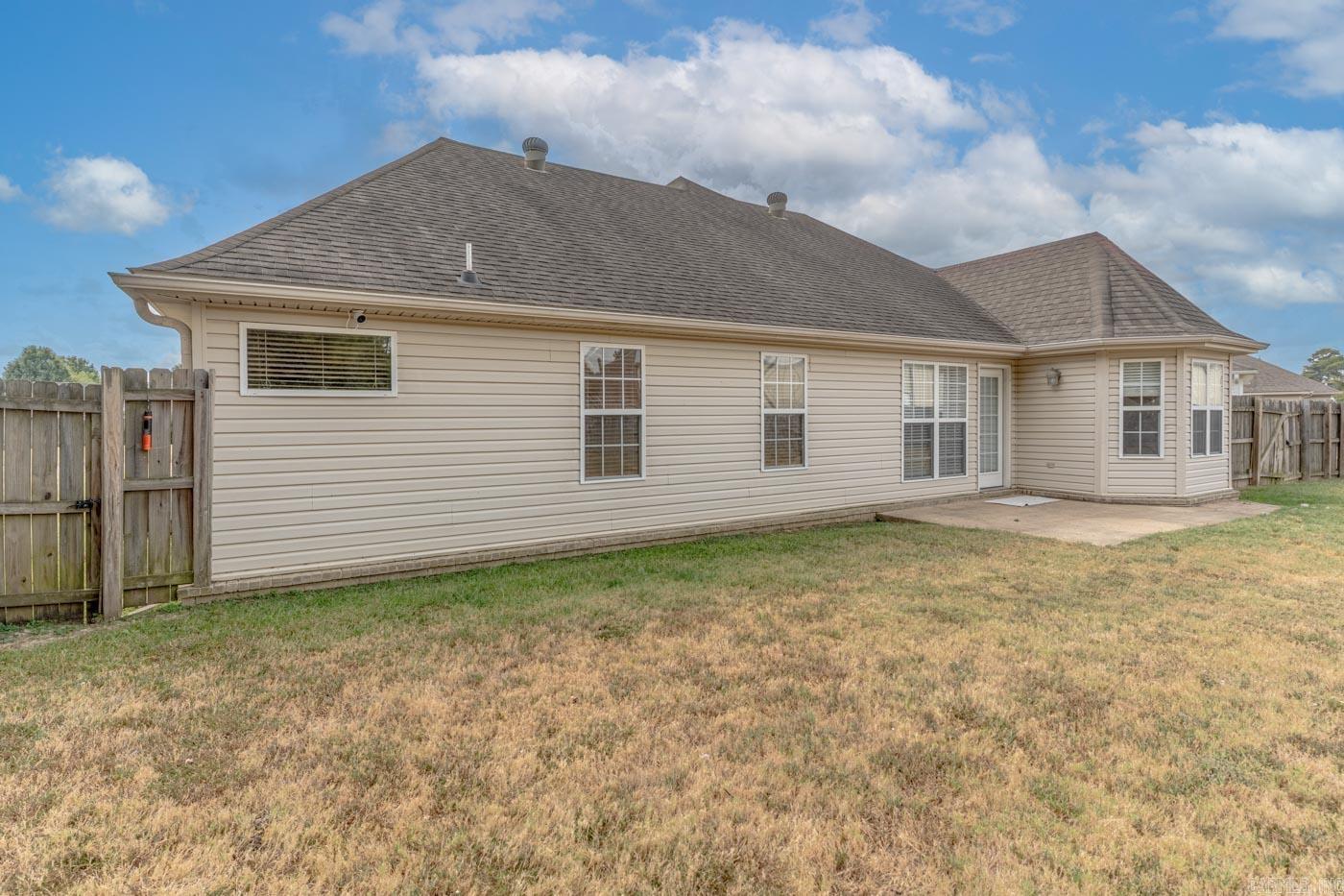5408 Deerfield Dr  Jonesboro, AR