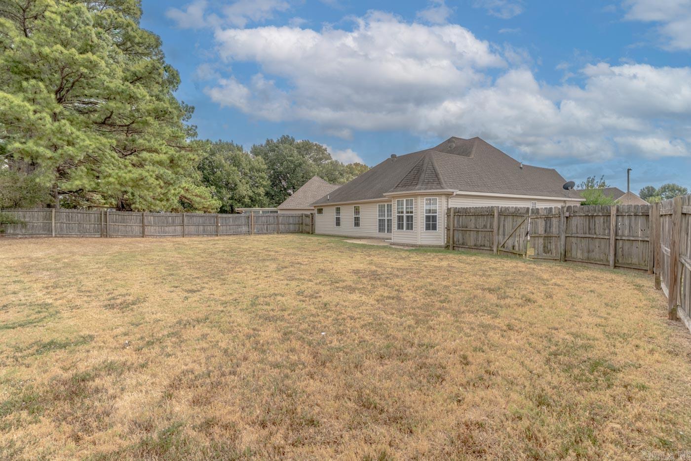 5408 Deerfield Dr  Jonesboro, AR