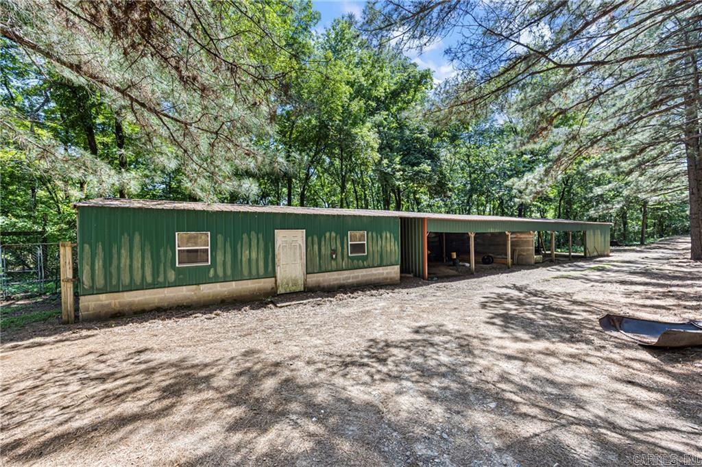 655 Charton Road Morrilton, AR 72110
