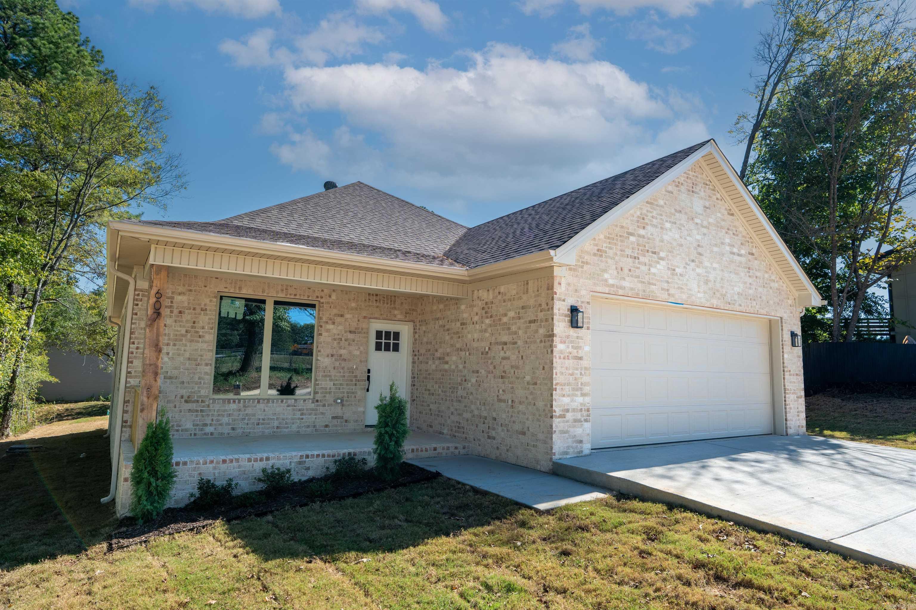607 Brents Ford  Benton, AR